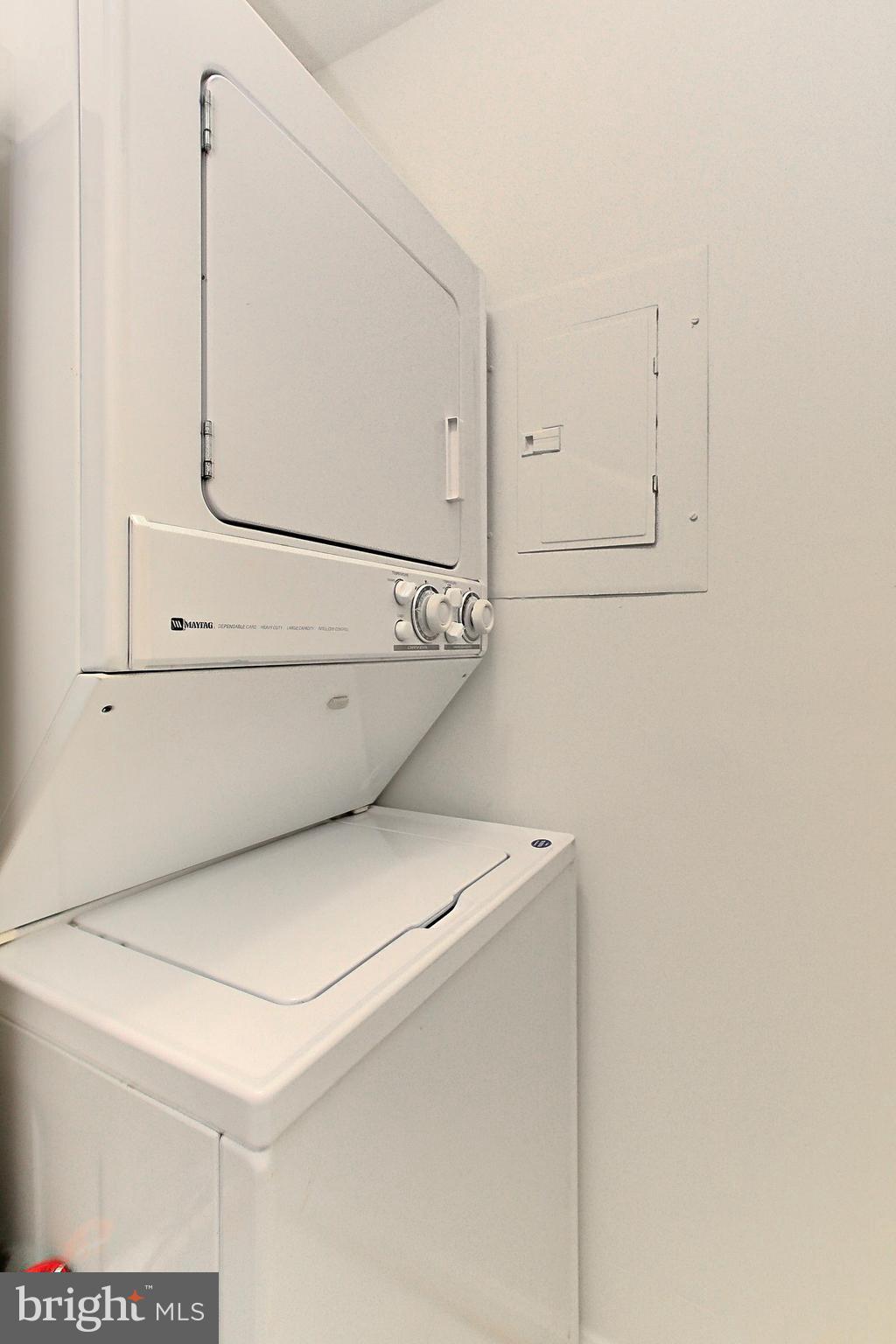 TREVOR HOUSE - Residential