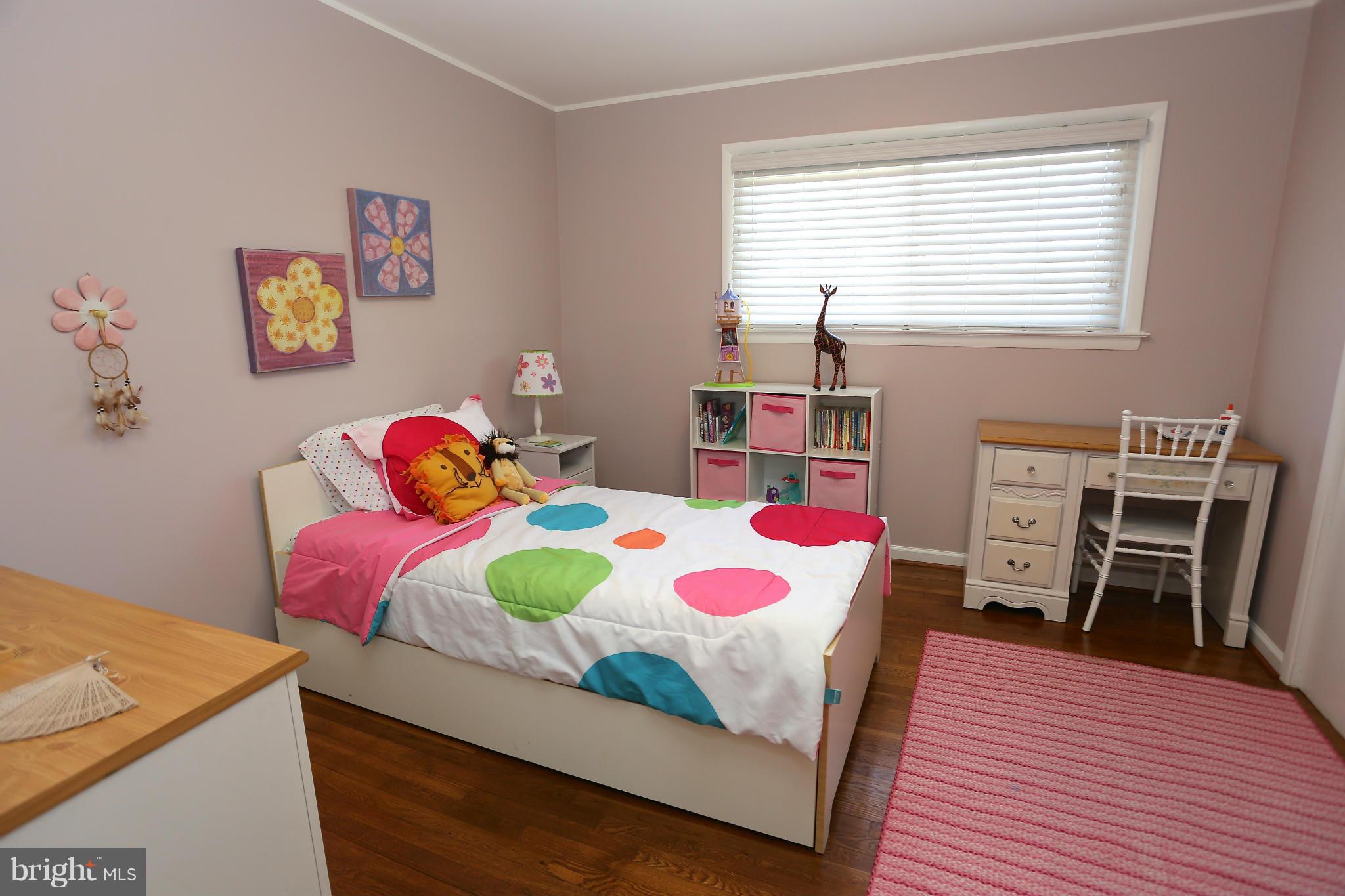 WESTVIEW HILLS - Residential