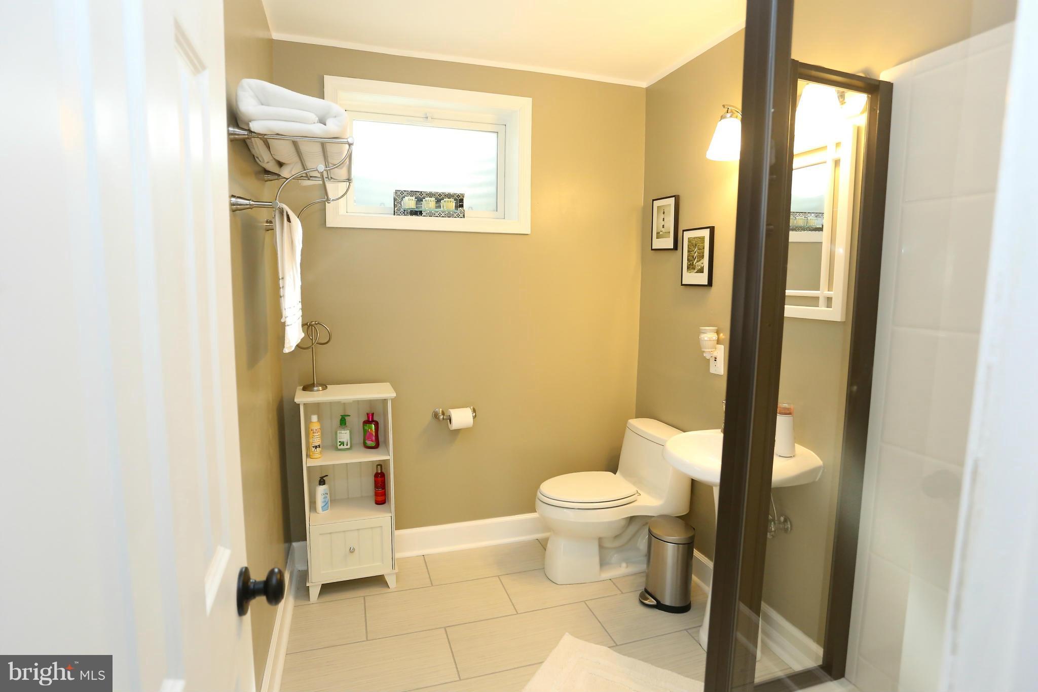 WESTVIEW HILLS - Residential