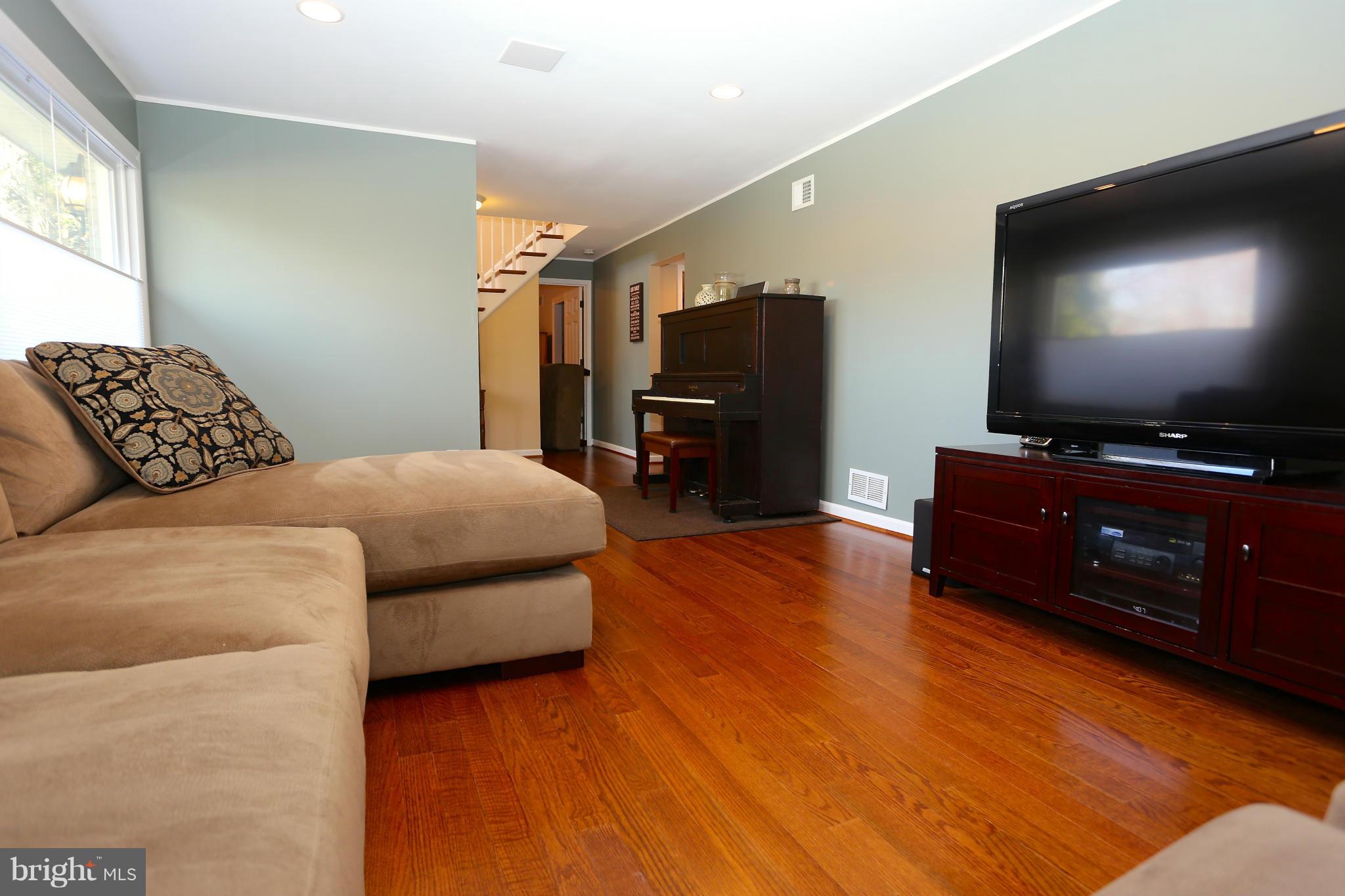 WESTVIEW HILLS - Residential