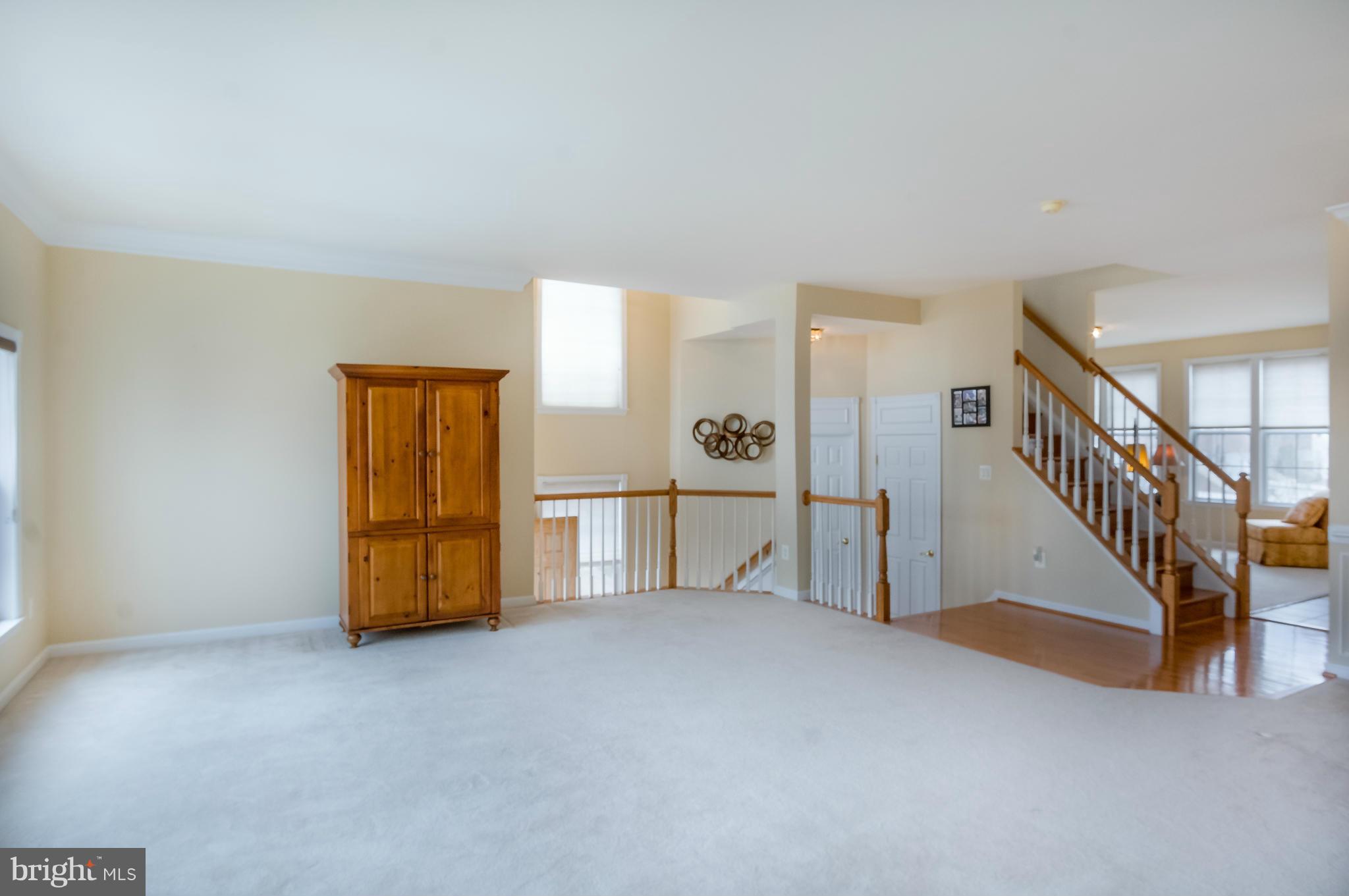 ASHBURN VILLAGE - Residential