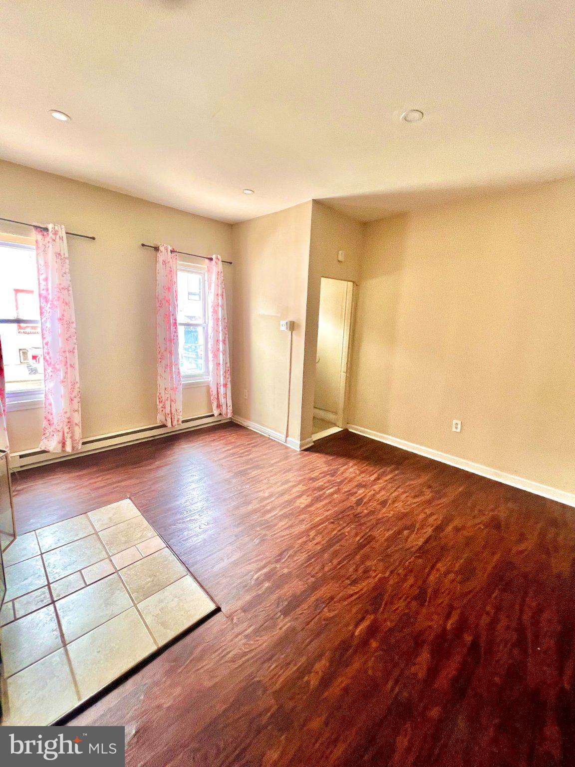 1621 N BAILEY STREET