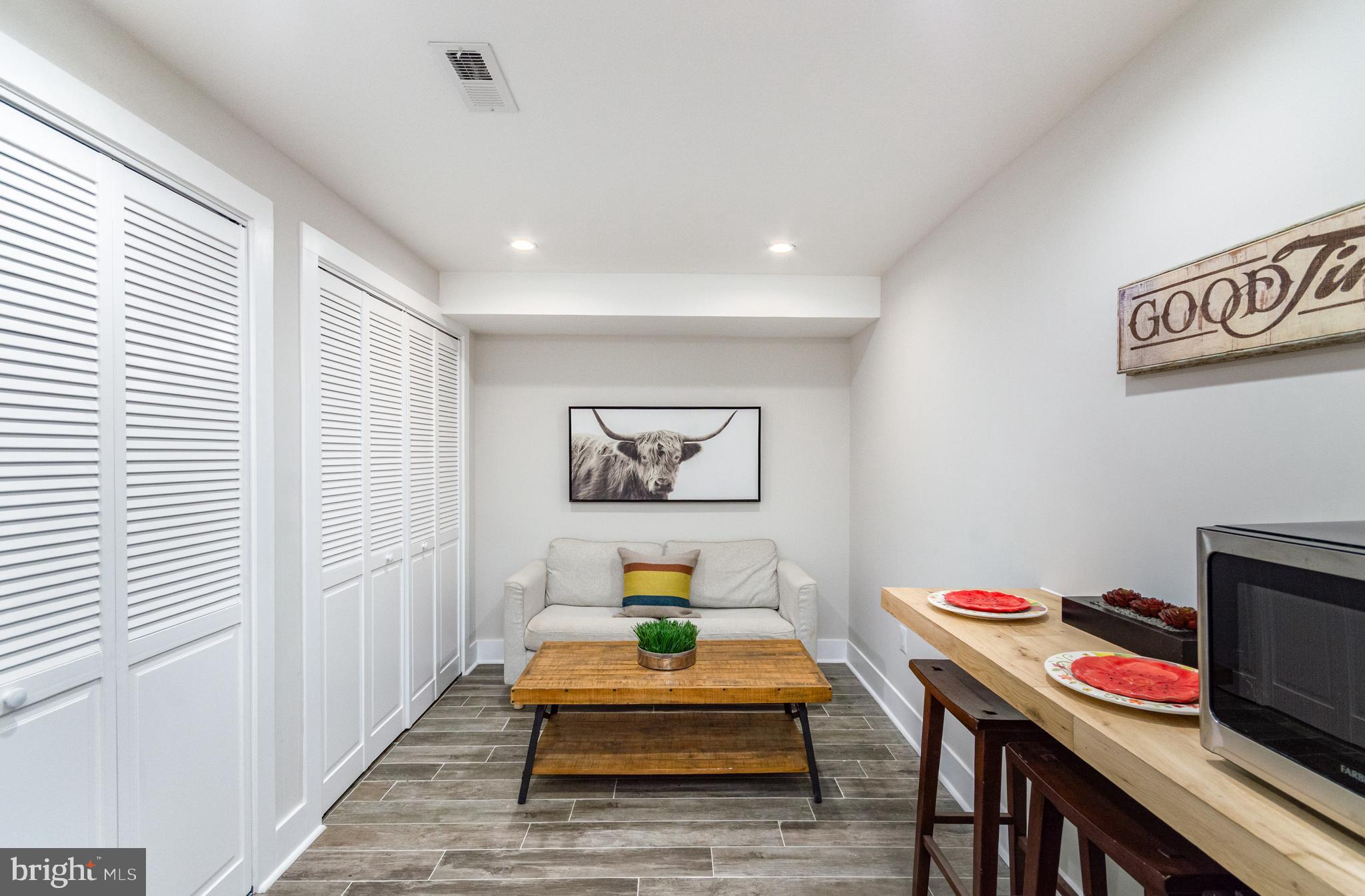 MOUNT RAINIER - Residential