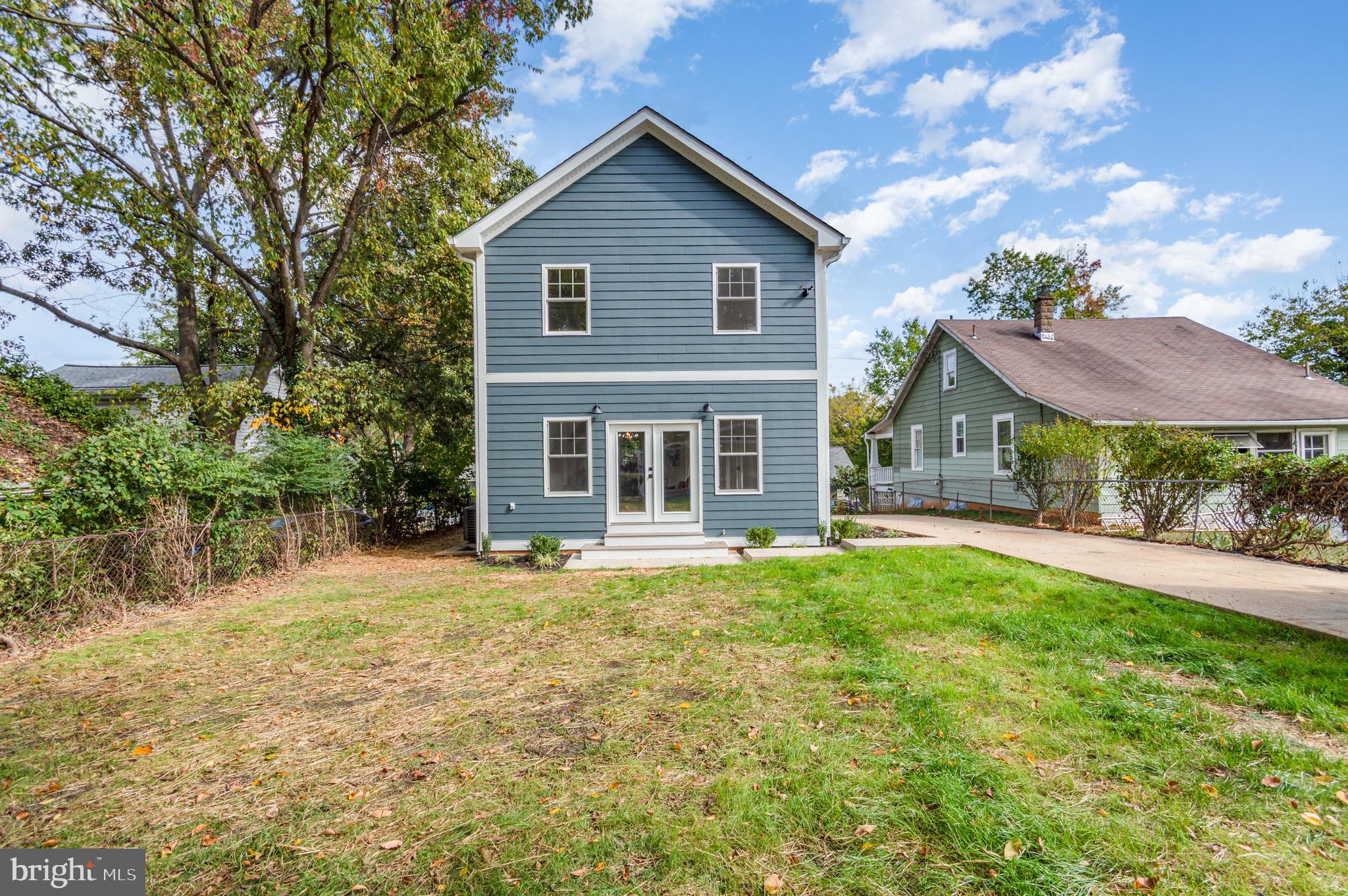 MOUNT RAINIER - Residential
