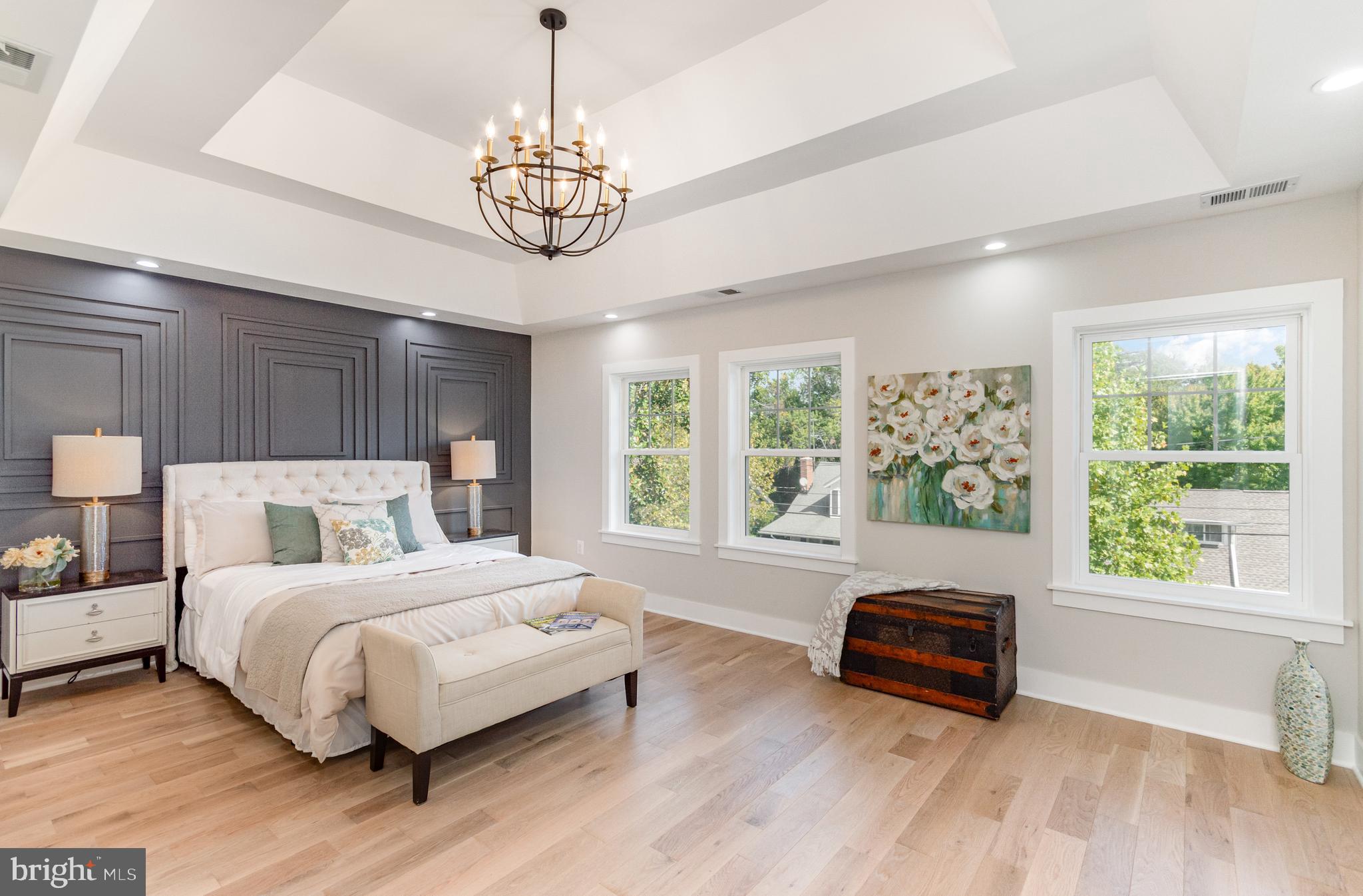 MOUNT RAINIER - Residential