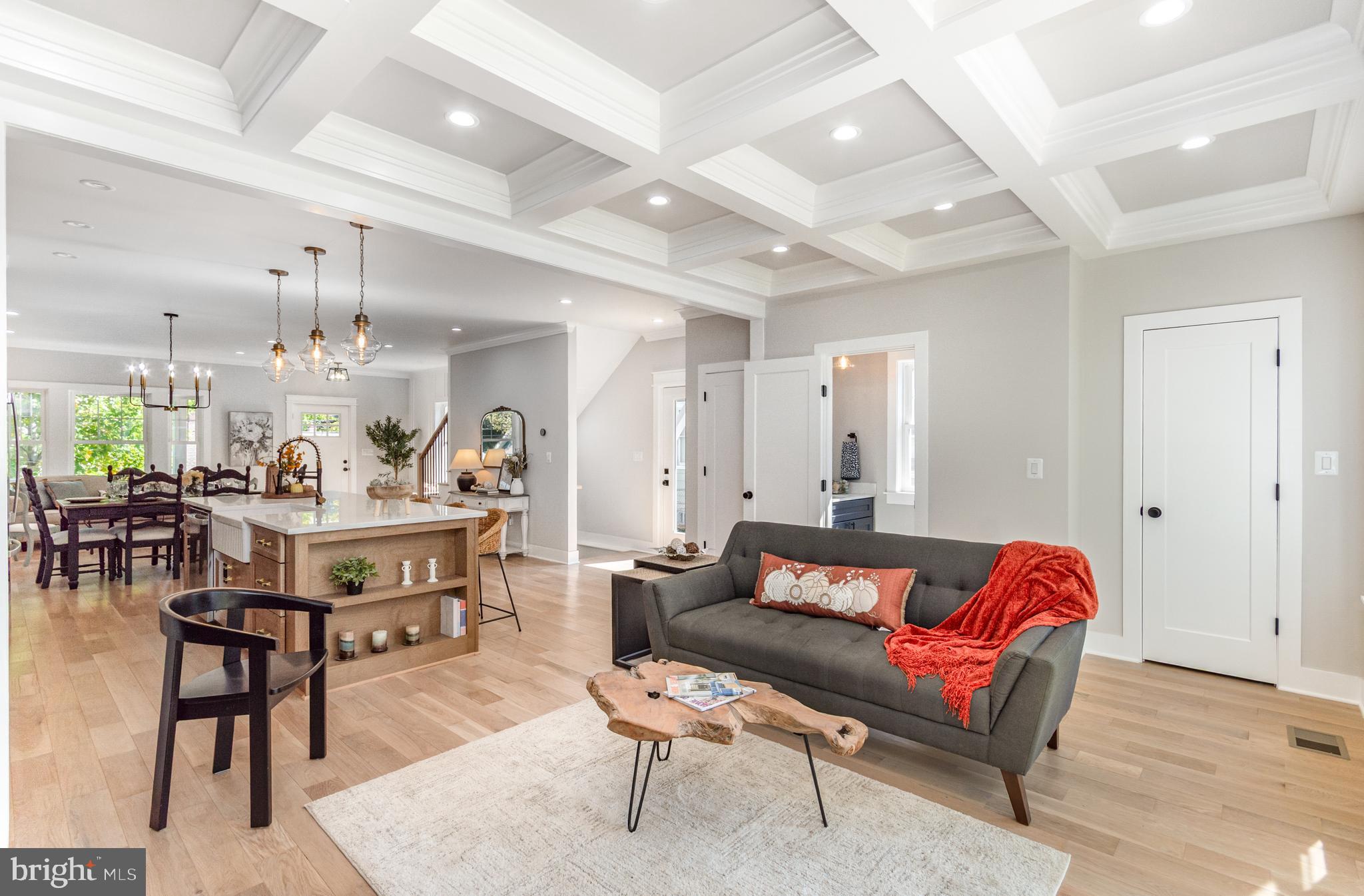 MOUNT RAINIER - Residential