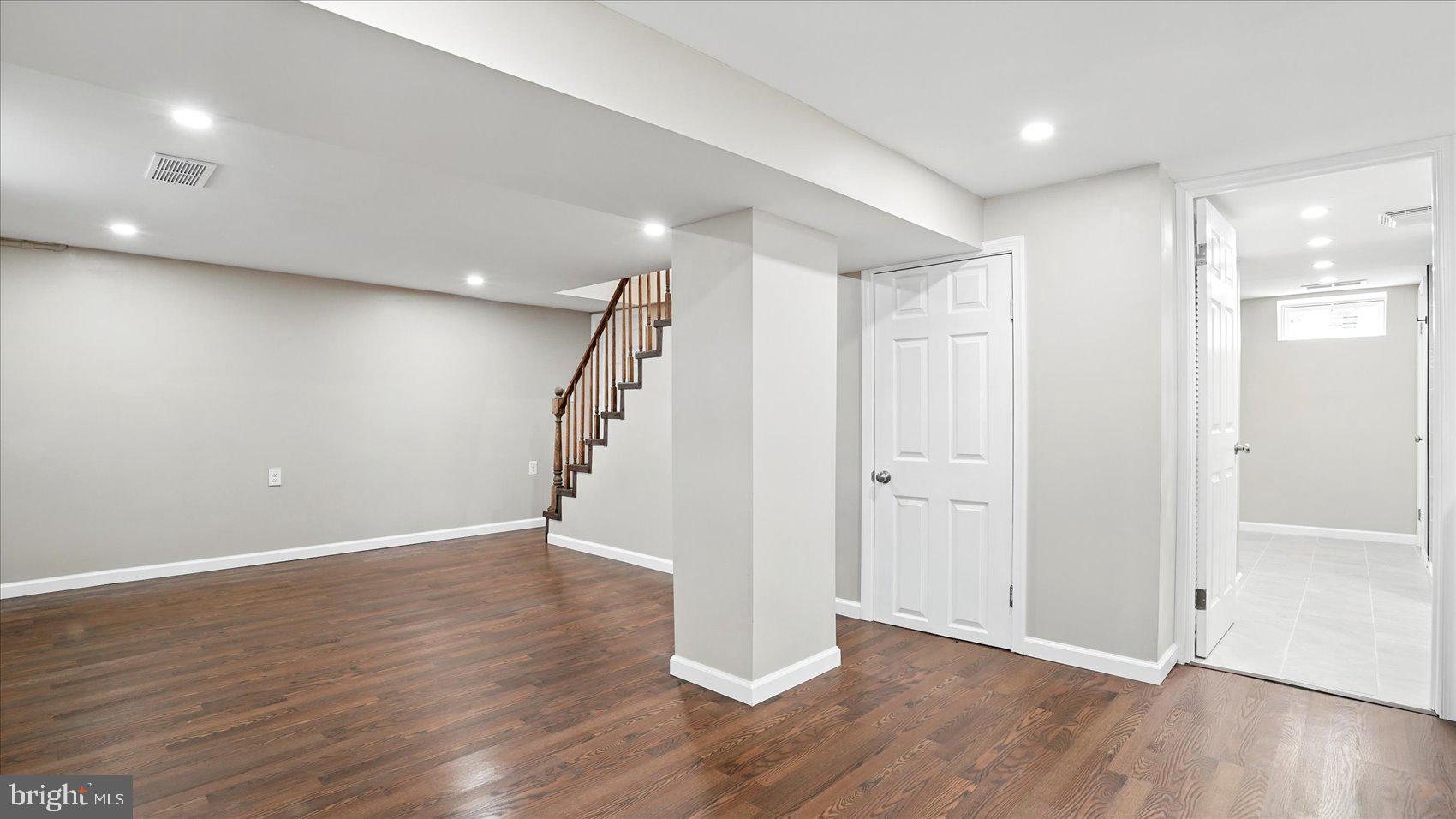 GWYNN OAK SUMMIT - Residential