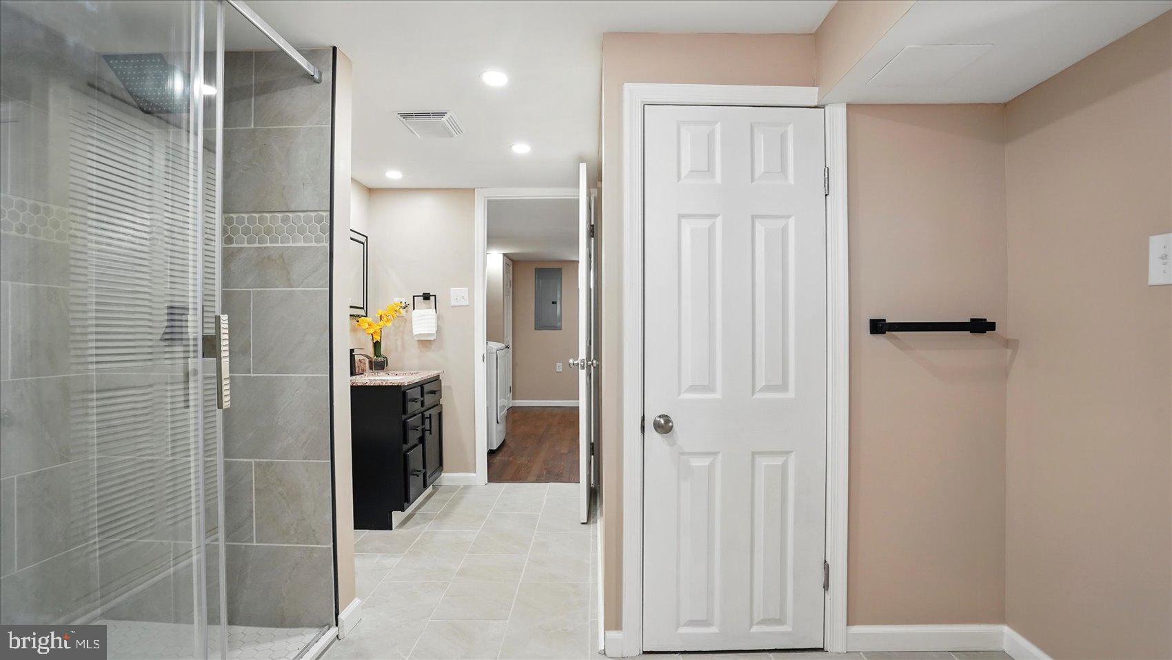 GWYNN OAK SUMMIT - Residential