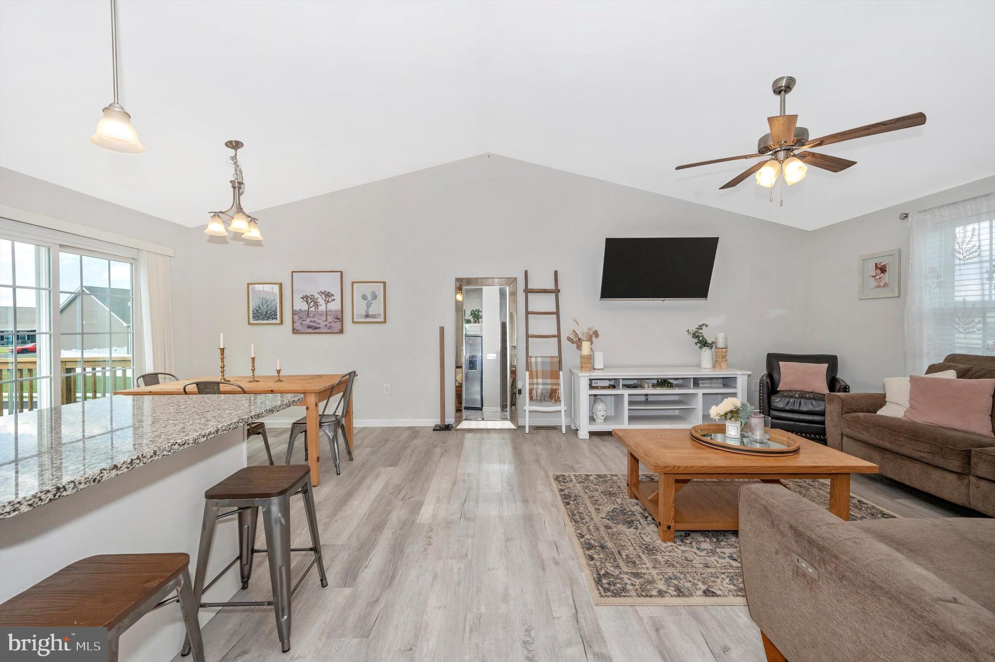 HERITAGE HILLS - Residential