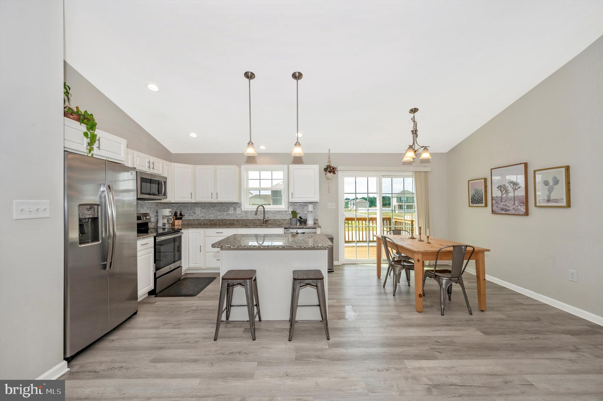 HERITAGE HILLS - Residential