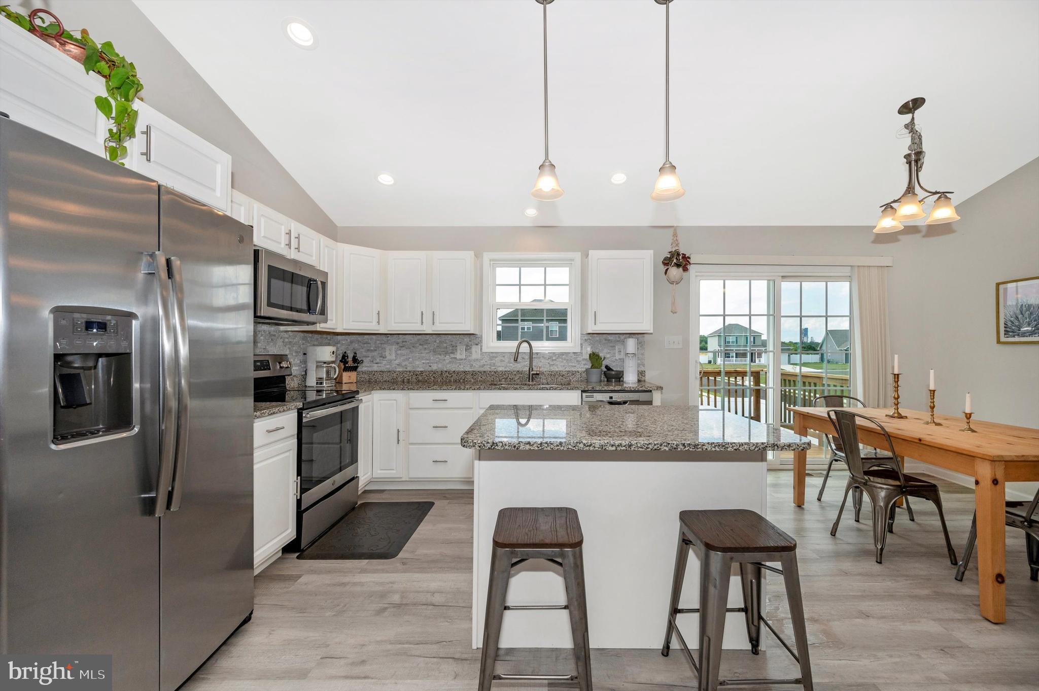 HERITAGE HILLS - Residential