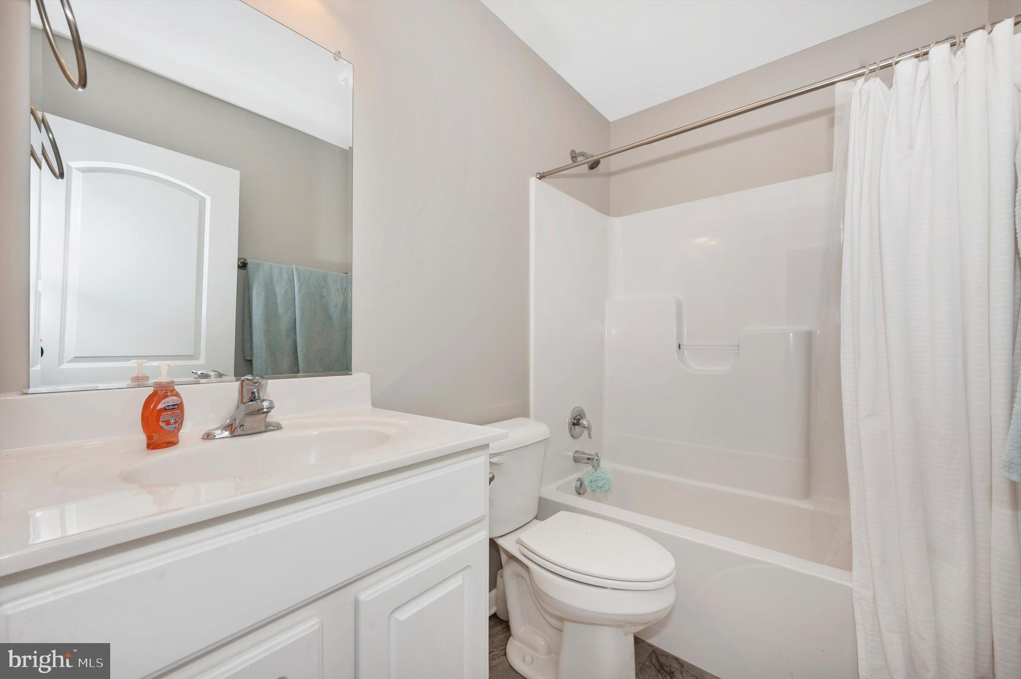 HERITAGE HILLS - Residential