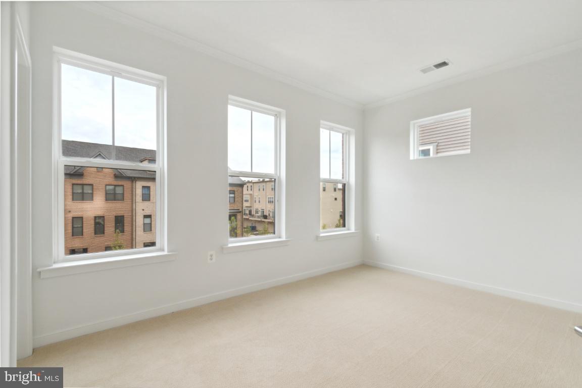 BRAMBLETON - Residential