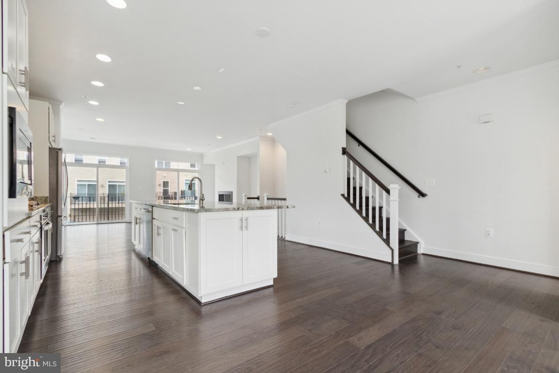 BRAMBLETON - Residential