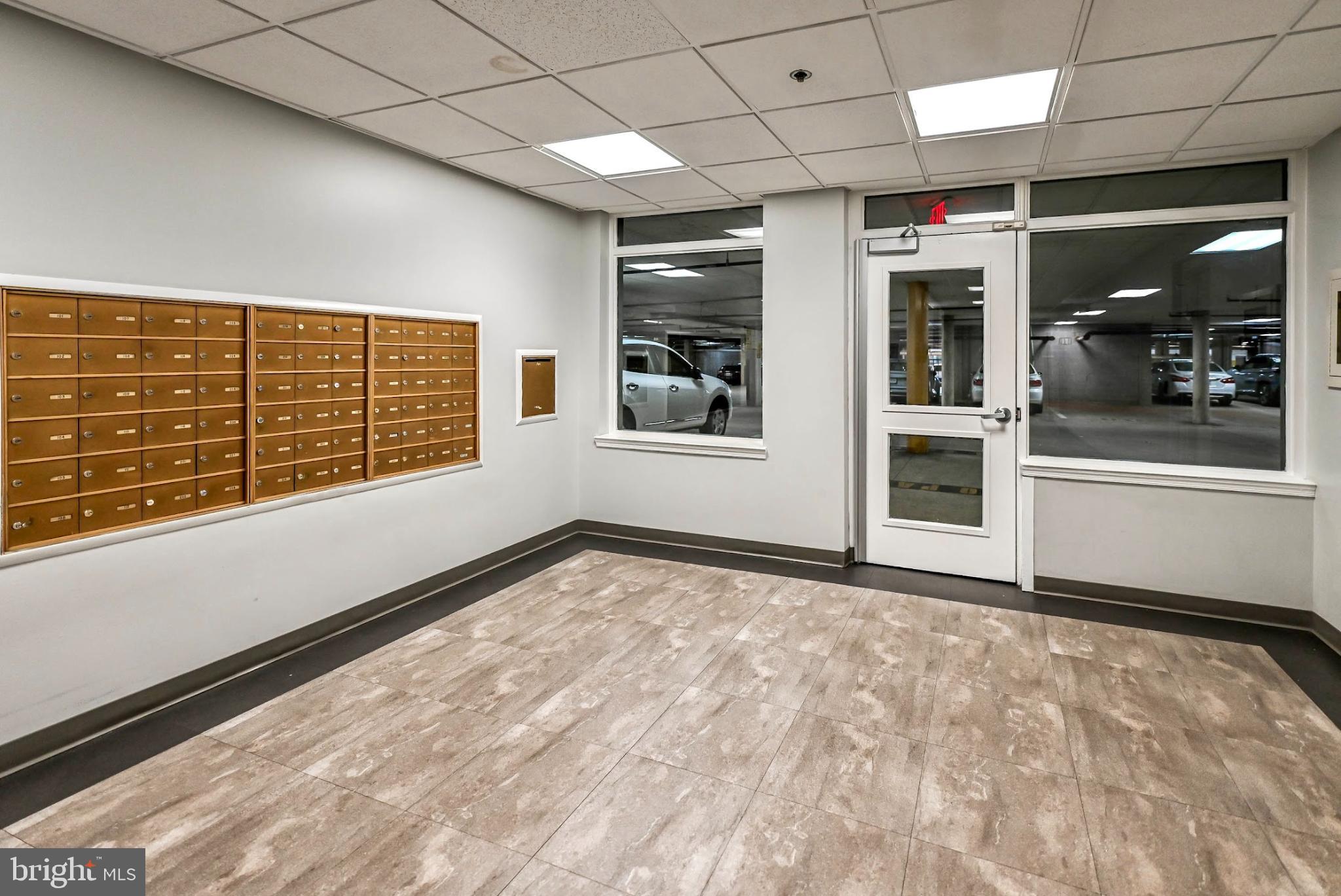 SAVOY PARK CONDOMINIUMS - Residential