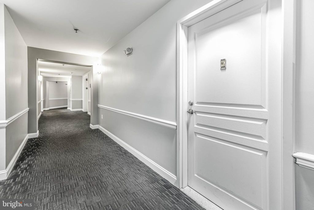 Photo of 5573 Seminary Road #115, FALLS CHURCH, VA 22041 (MLS # VAFX2281708)