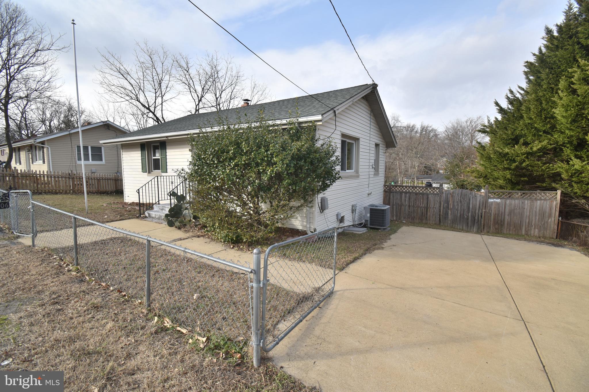 SPRING ACRES - Residential