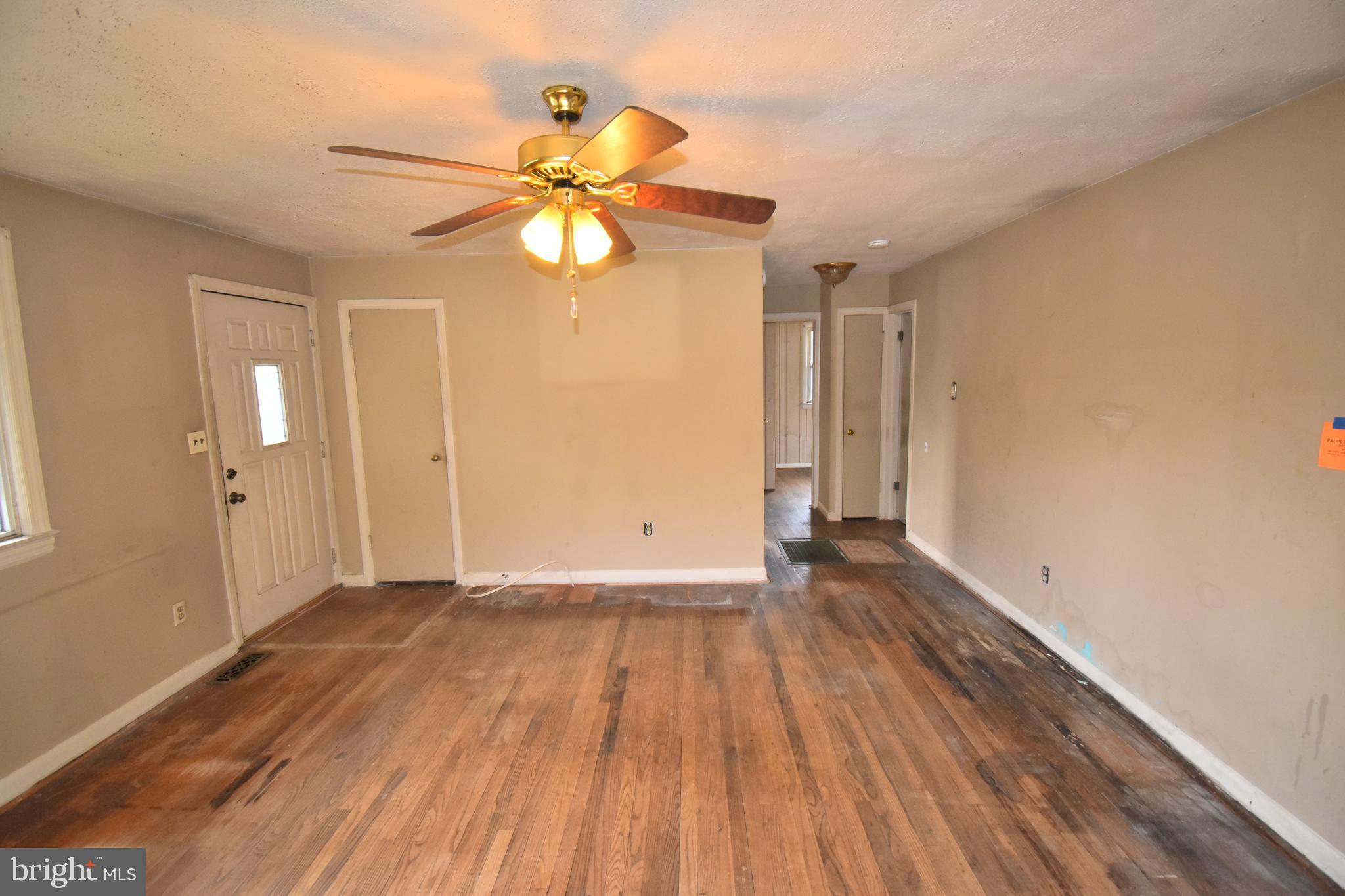 SPRING ACRES - Residential