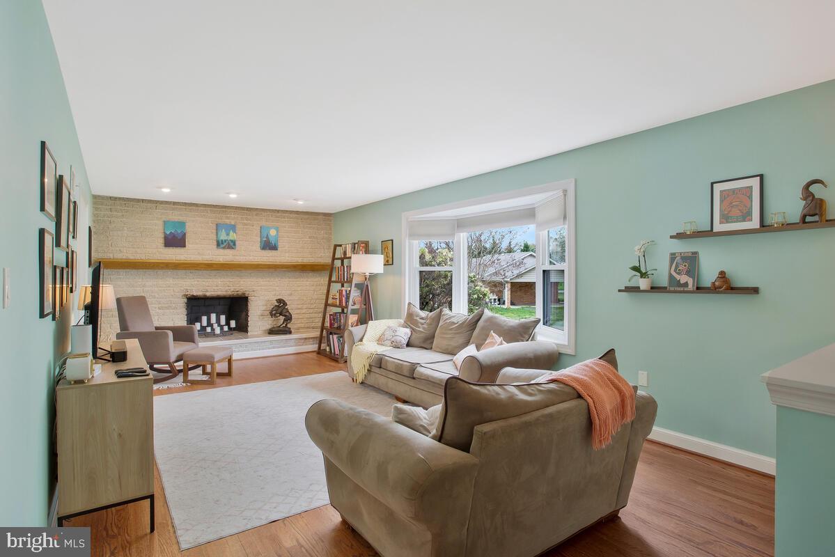 SHORES OF CALVERT - Residential