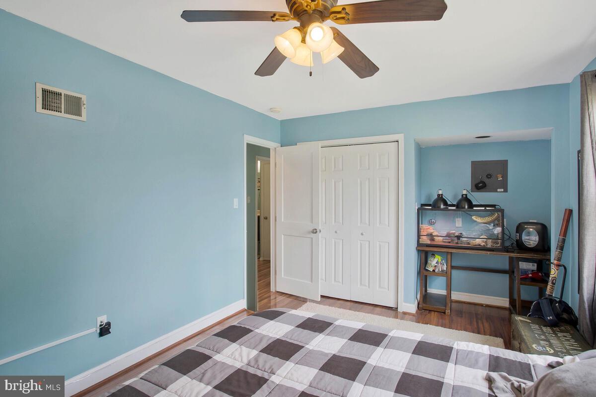 SHORES OF CALVERT - Residential