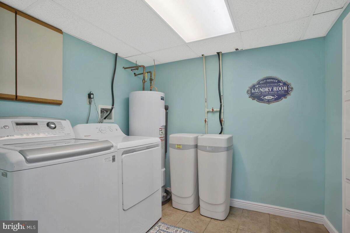 SHORES OF CALVERT - Residential