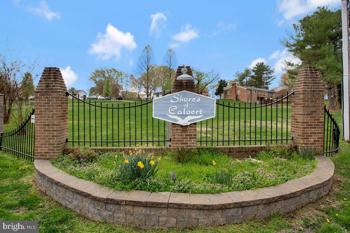 SHORES OF CALVERT - Residential