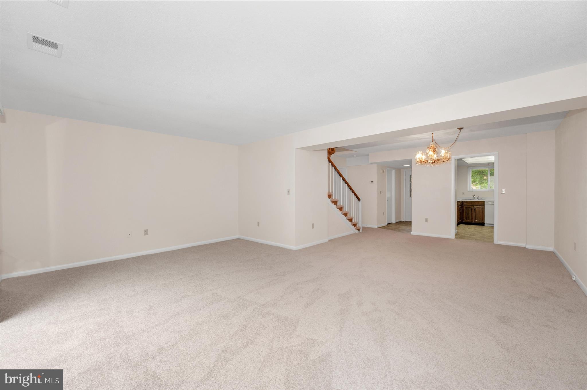 ROSSMOOR MUTUAL #5 - Residential