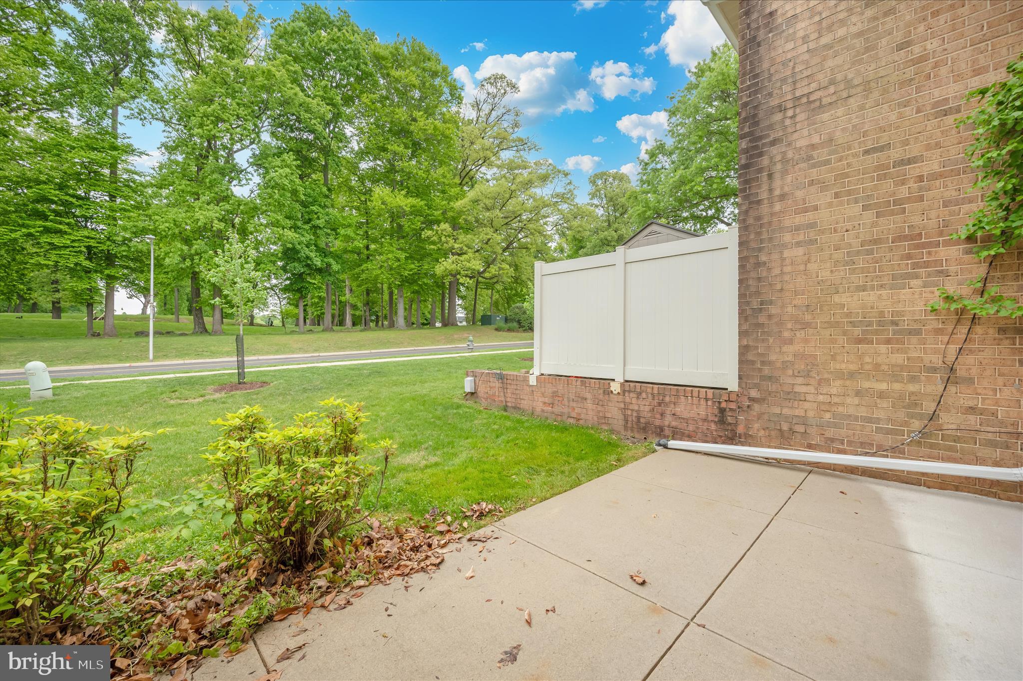 ROSSMOOR MUTUAL #5 - Residential