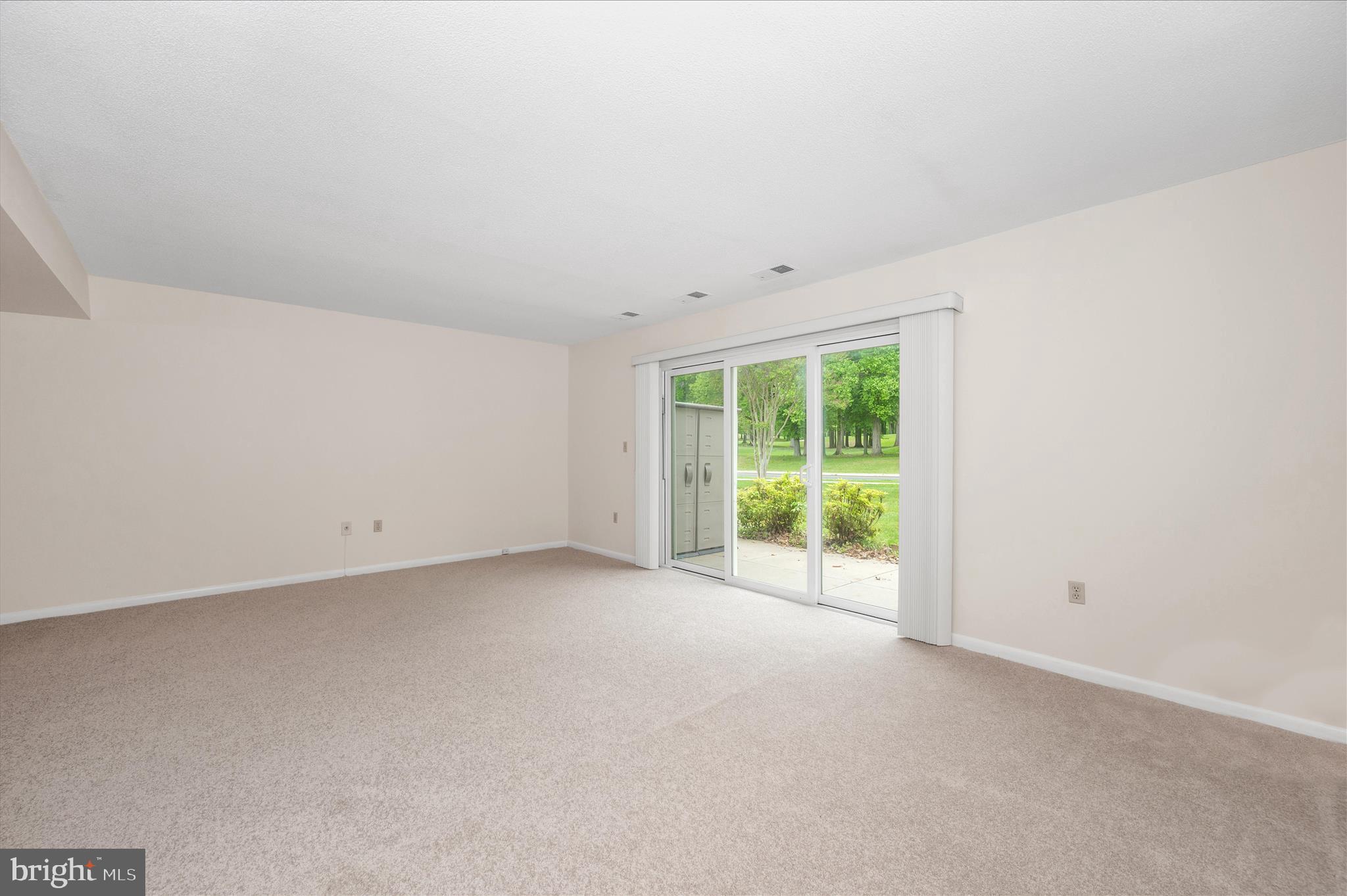 ROSSMOOR MUTUAL #5 - Residential