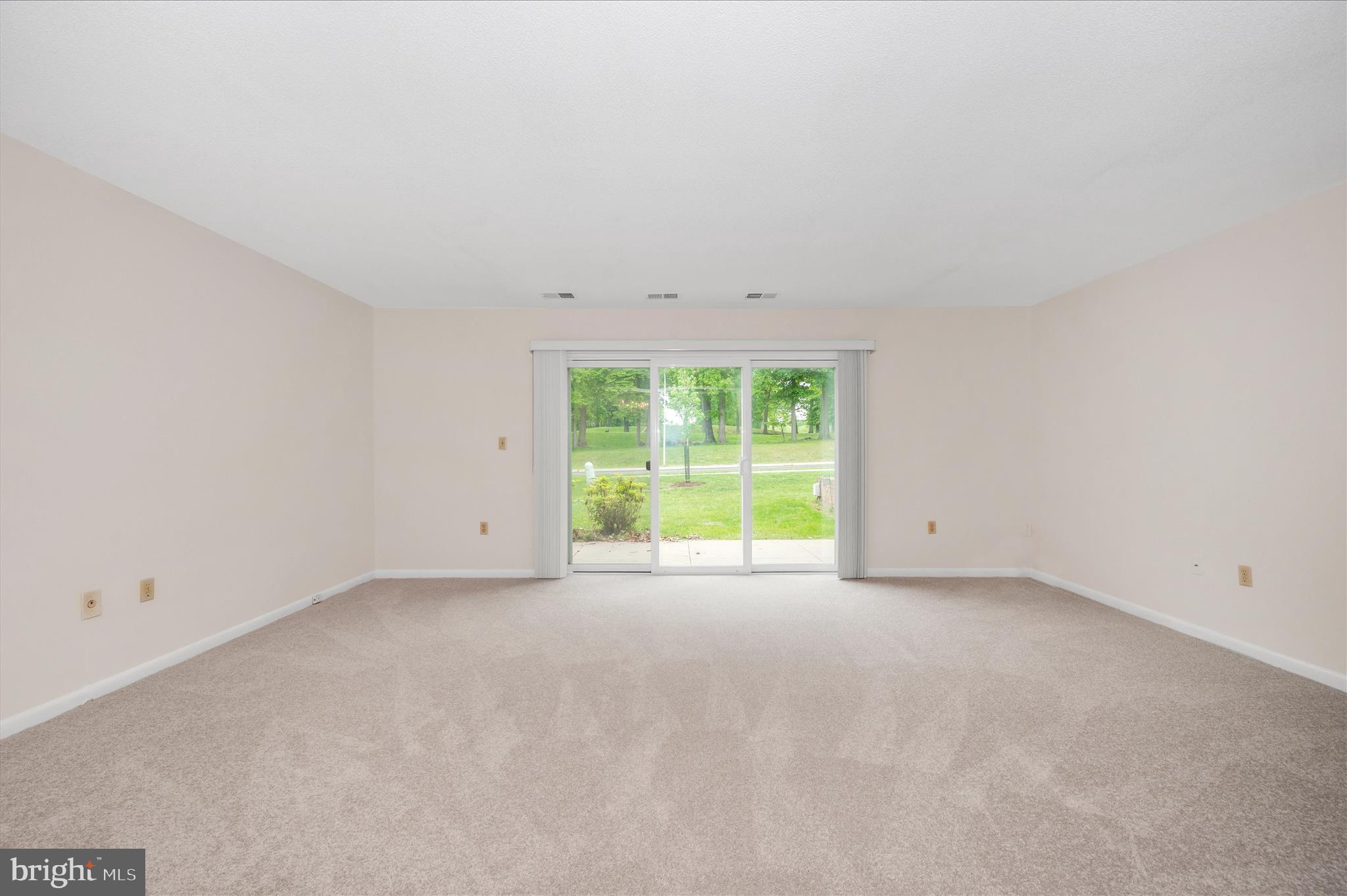 ROSSMOOR MUTUAL #5 - Residential