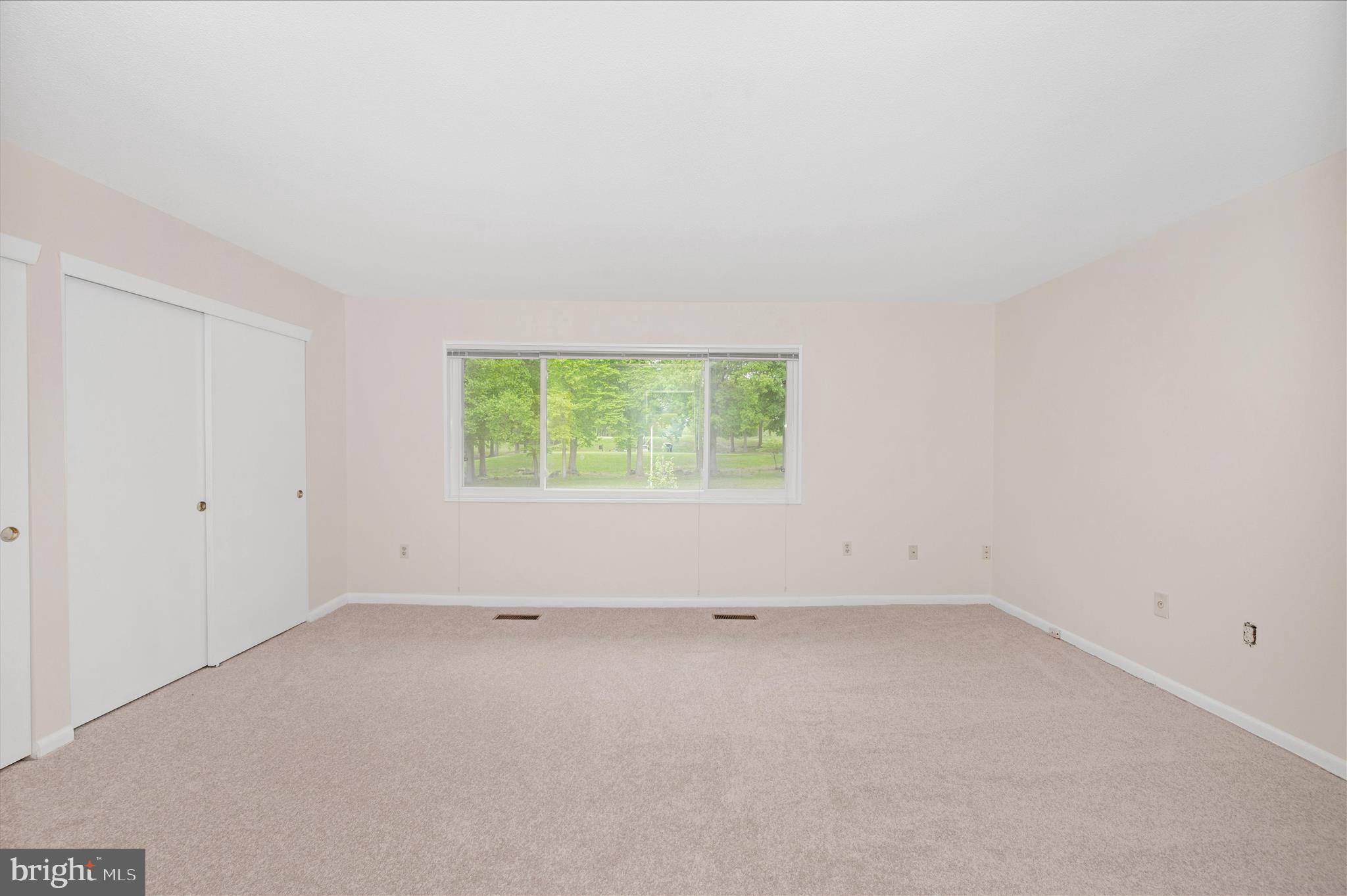 ROSSMOOR MUTUAL #5 - Residential