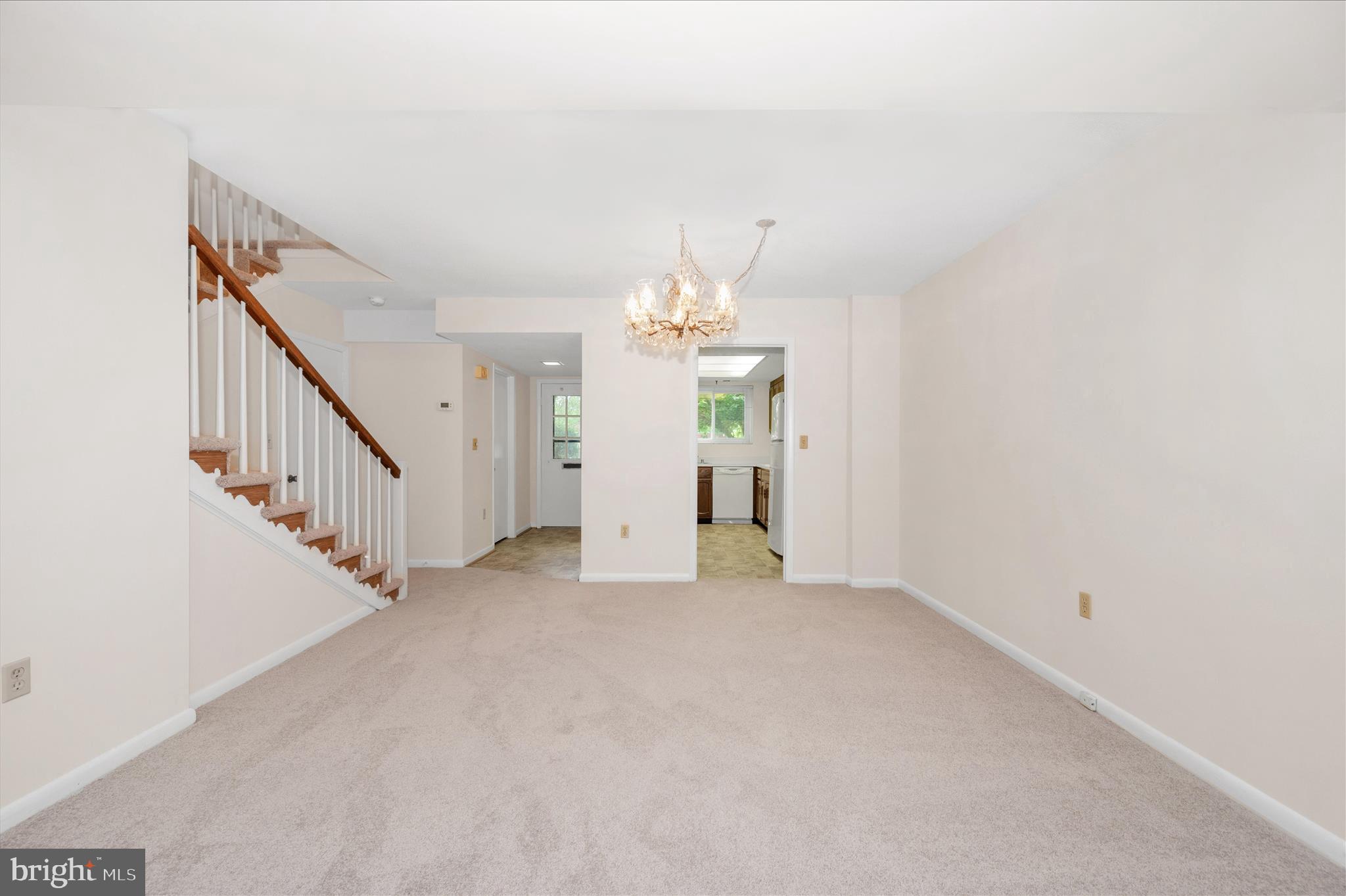 ROSSMOOR MUTUAL #5 - Residential