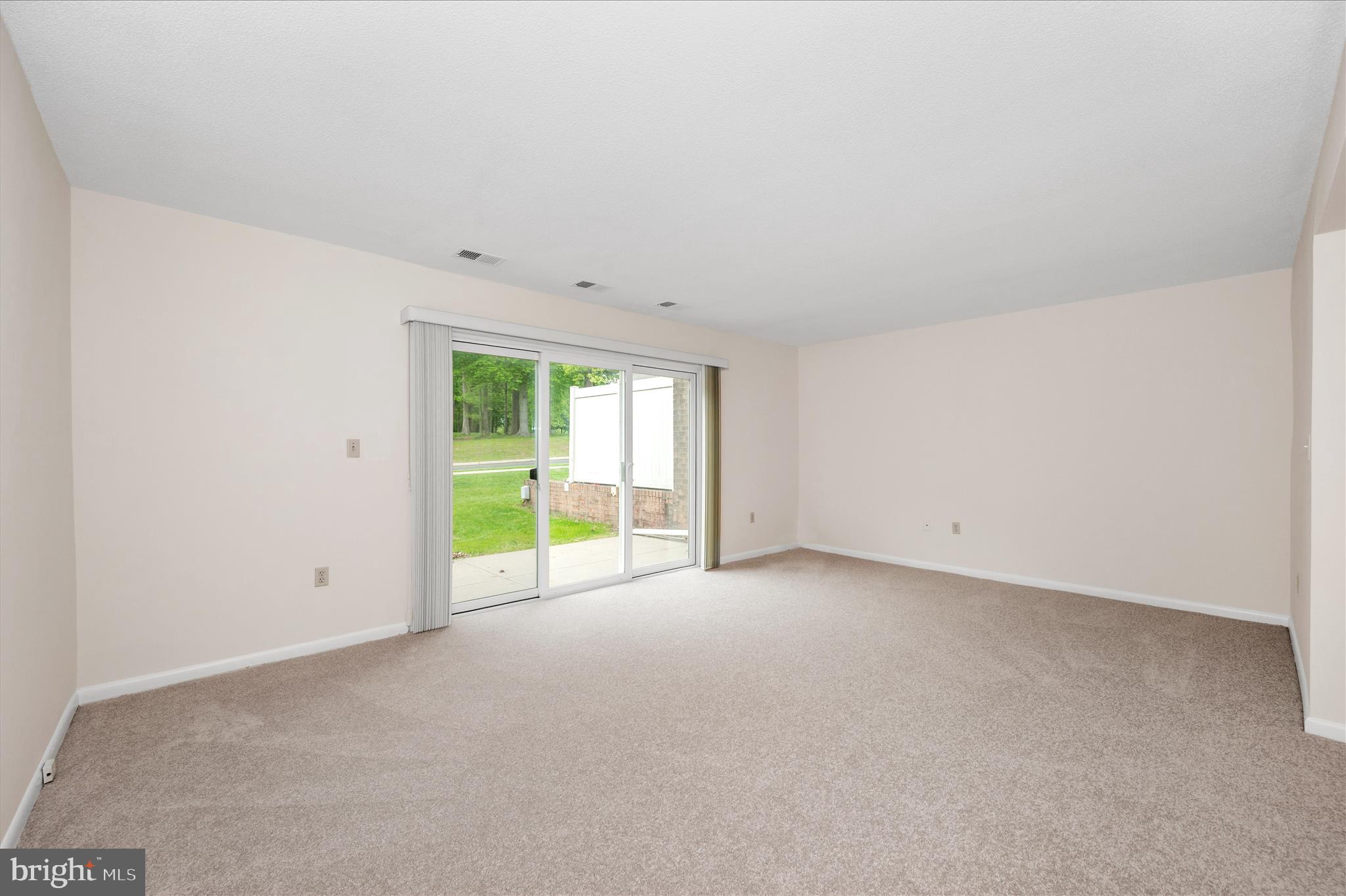ROSSMOOR MUTUAL #5 - Residential