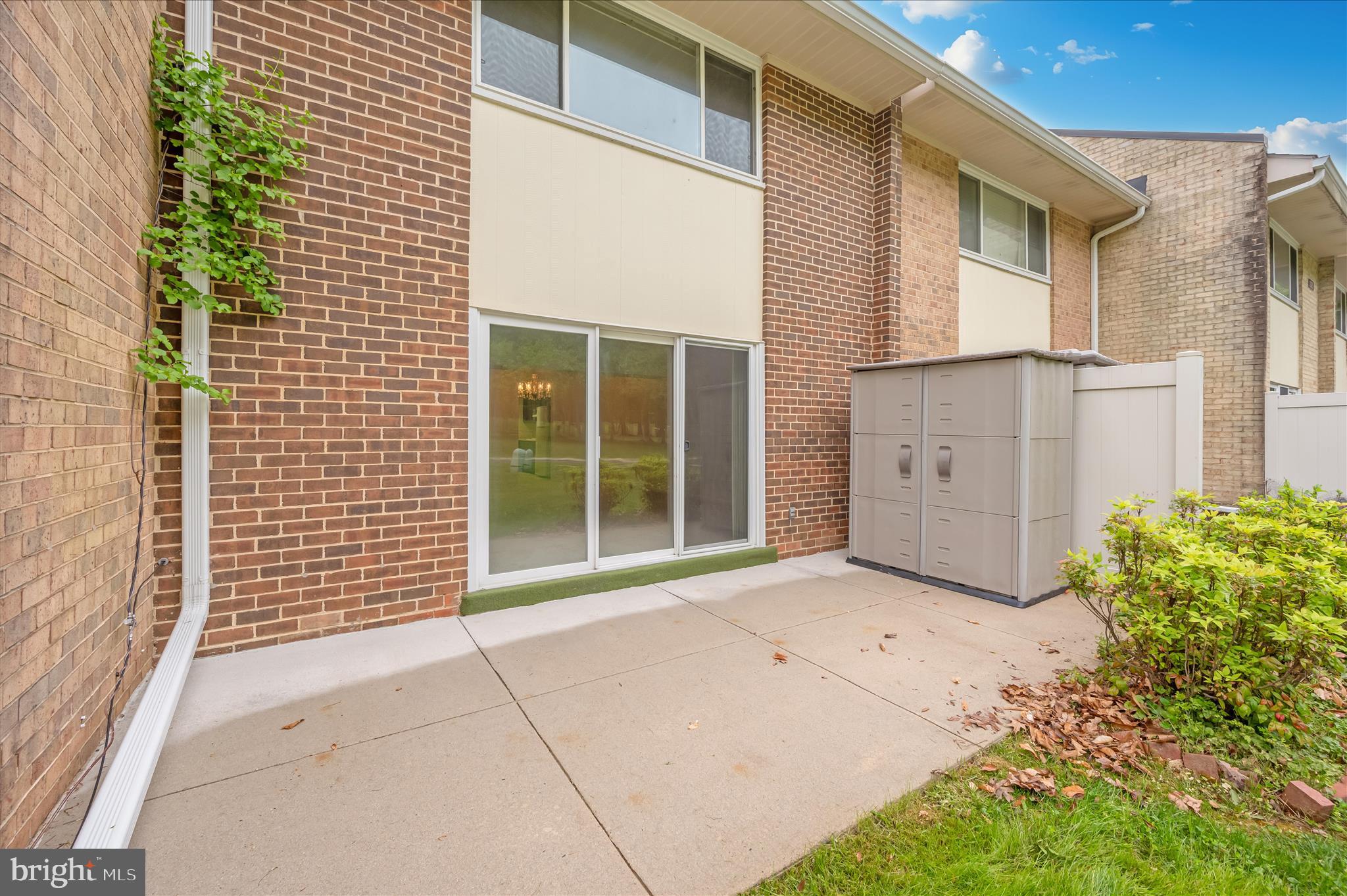 ROSSMOOR MUTUAL #5 - Residential