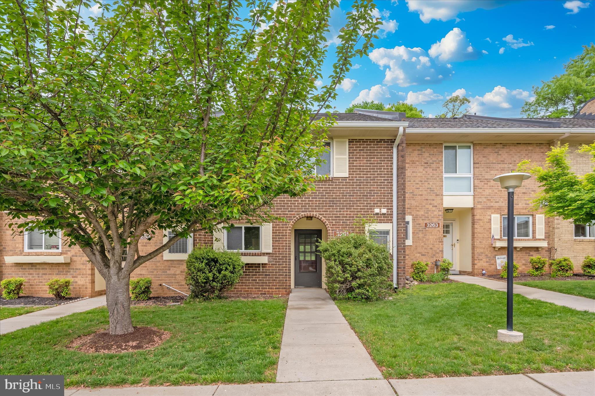 ROSSMOOR MUTUAL #5 - Residential