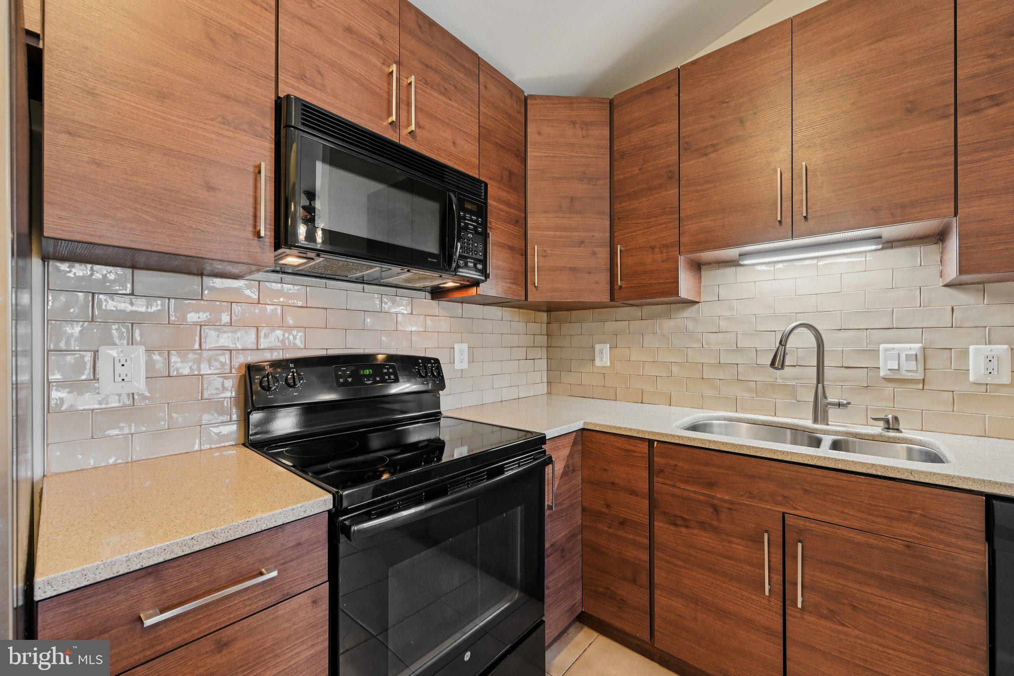 OLD FARM STATION - Residential