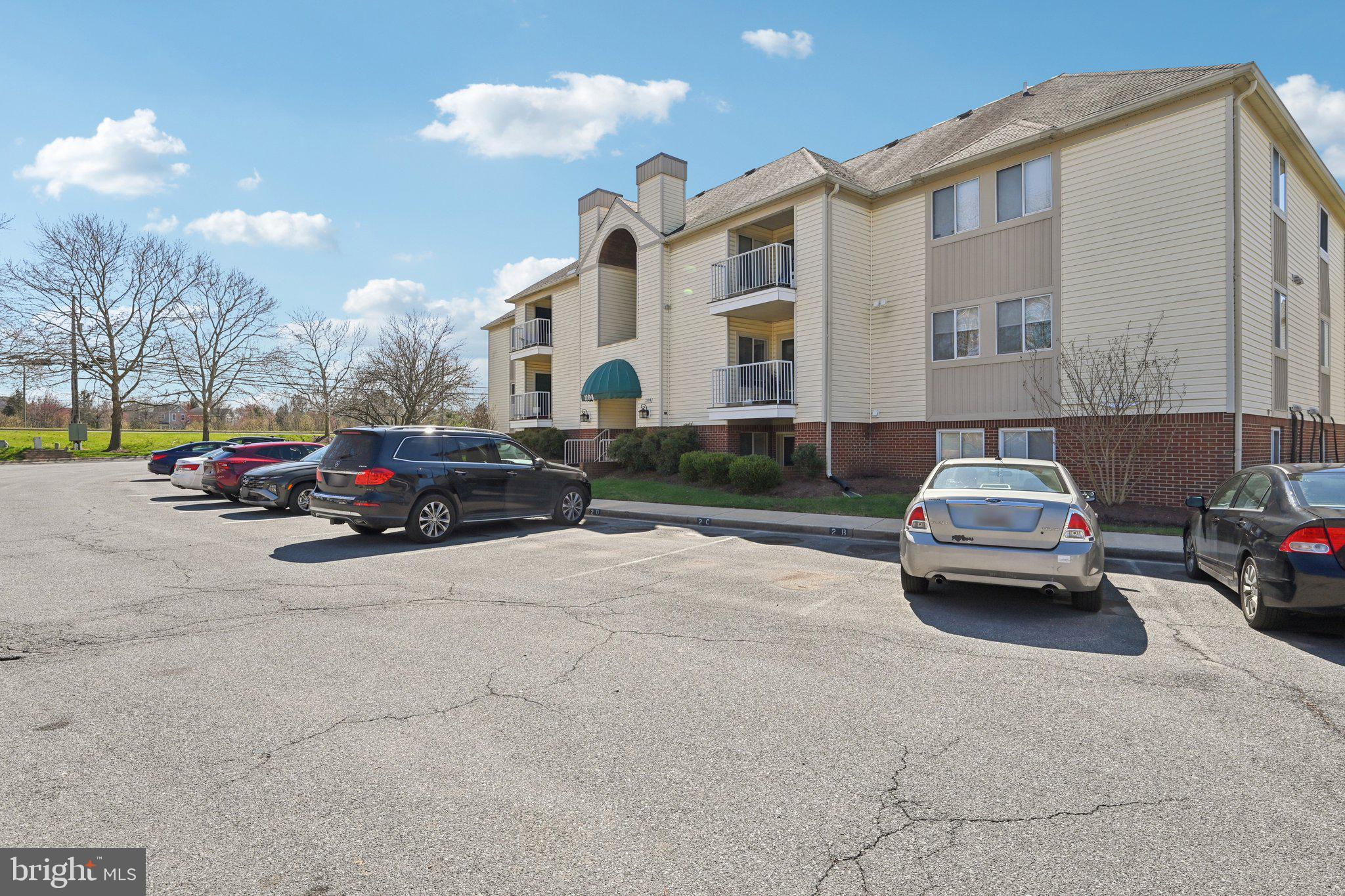 OLD FARM STATION - Residential