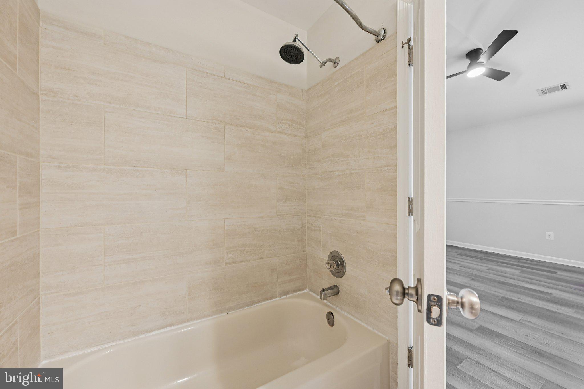 OLD FARM STATION - Residential