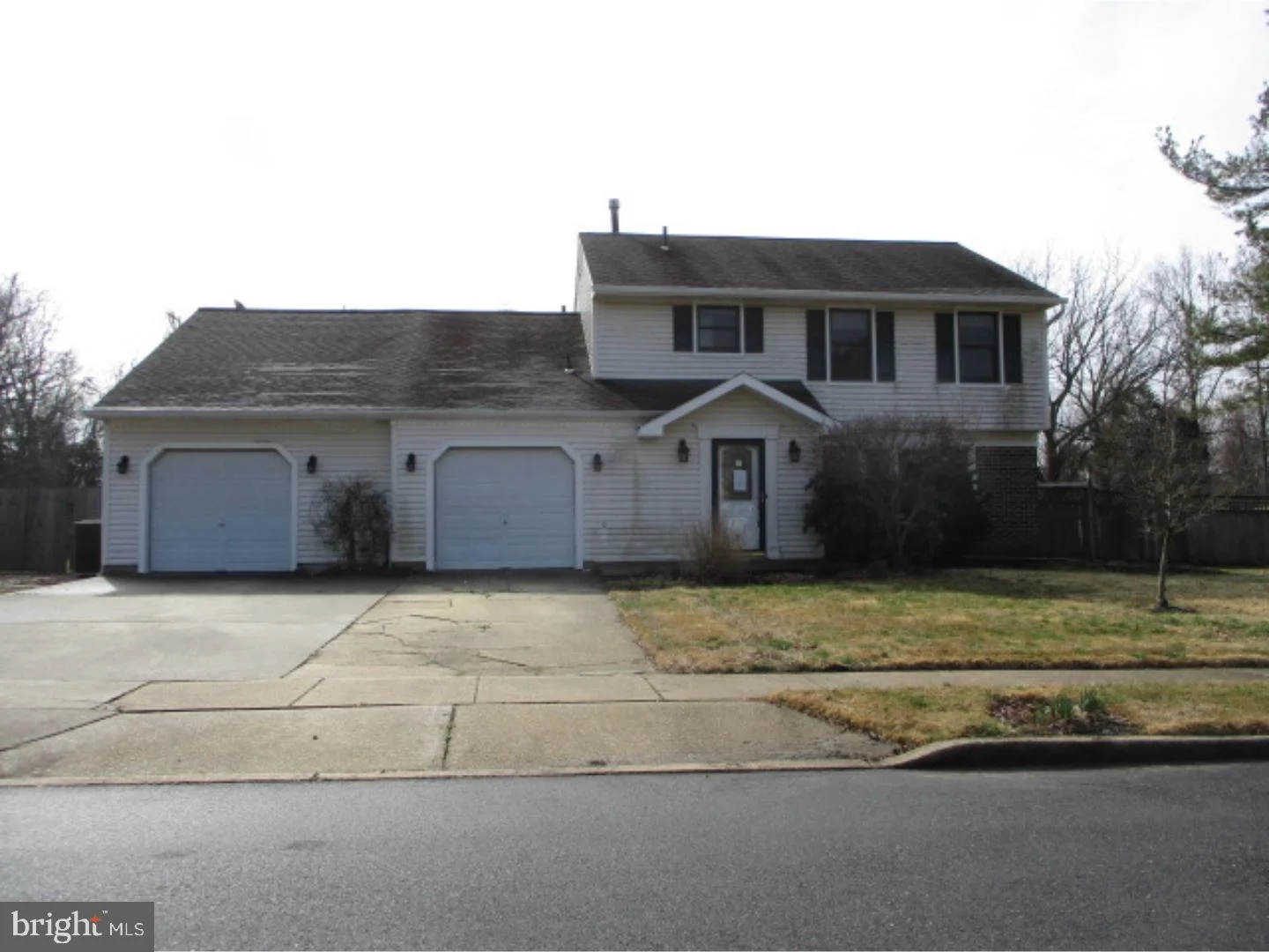 202 Franklin Court, Mullica Hill, NJ 08062