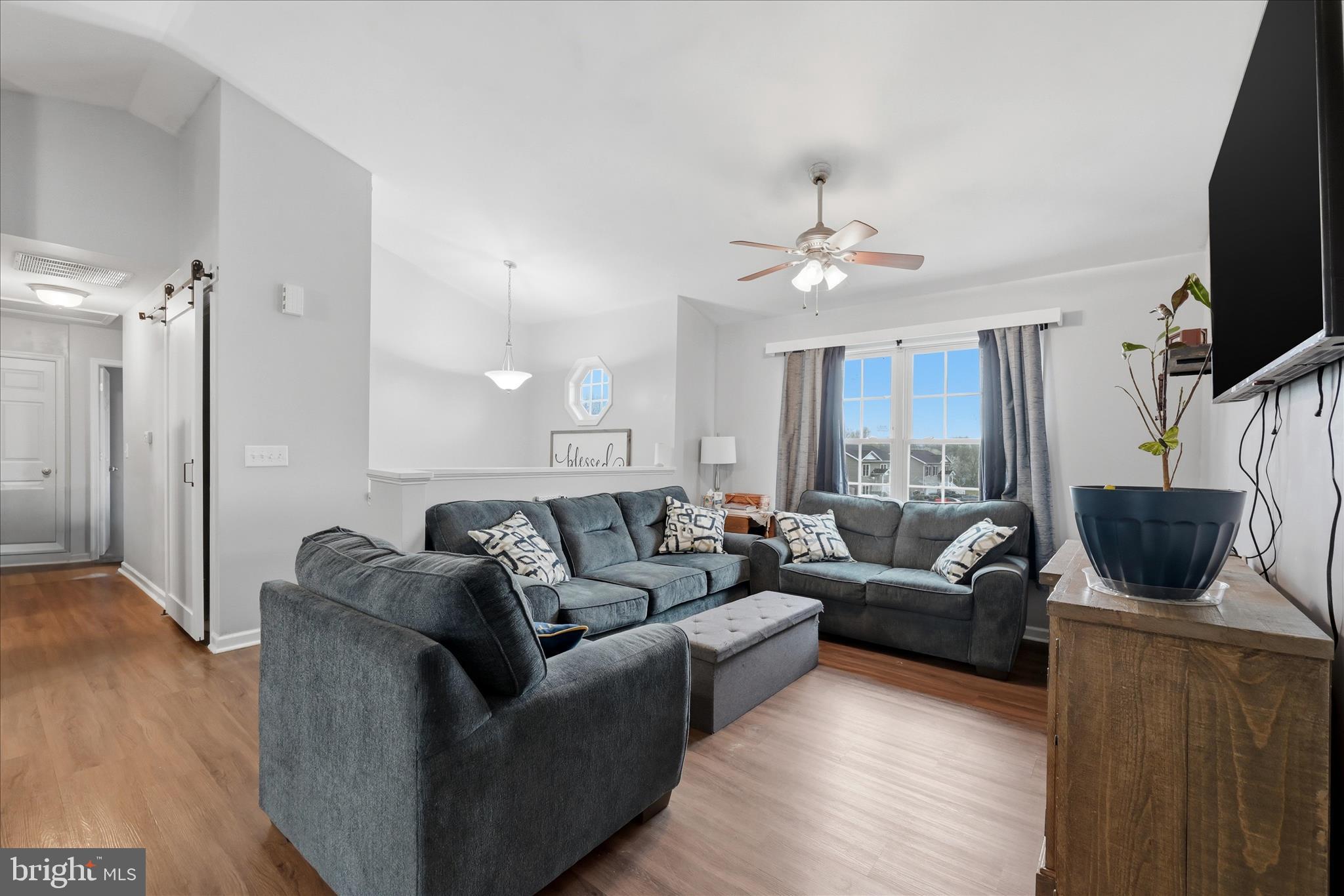 CHESSIE COURT - Residential