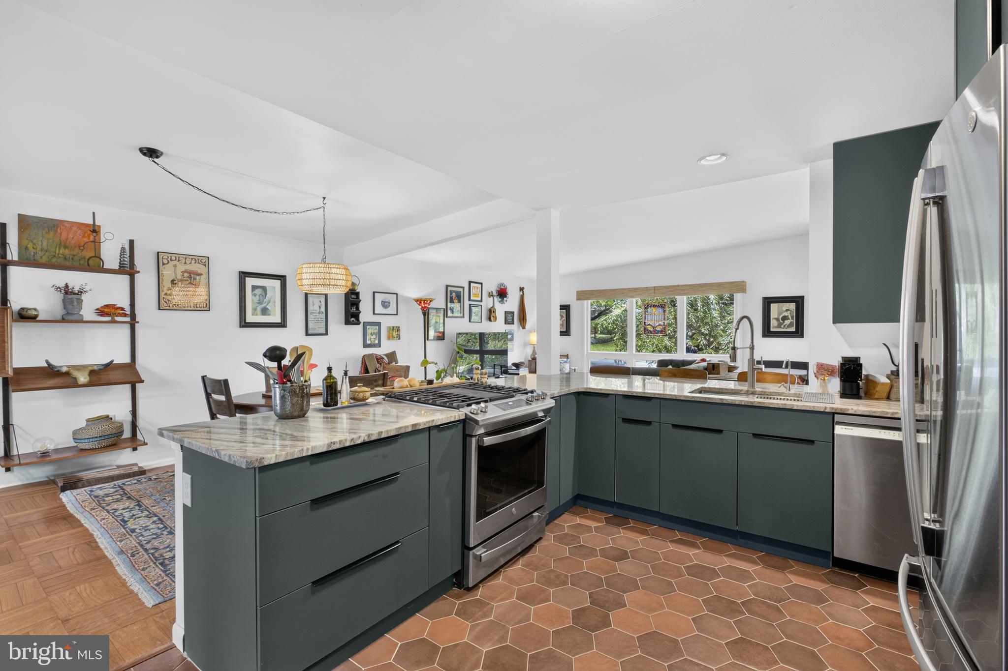 1402 DRAKE ROAD
