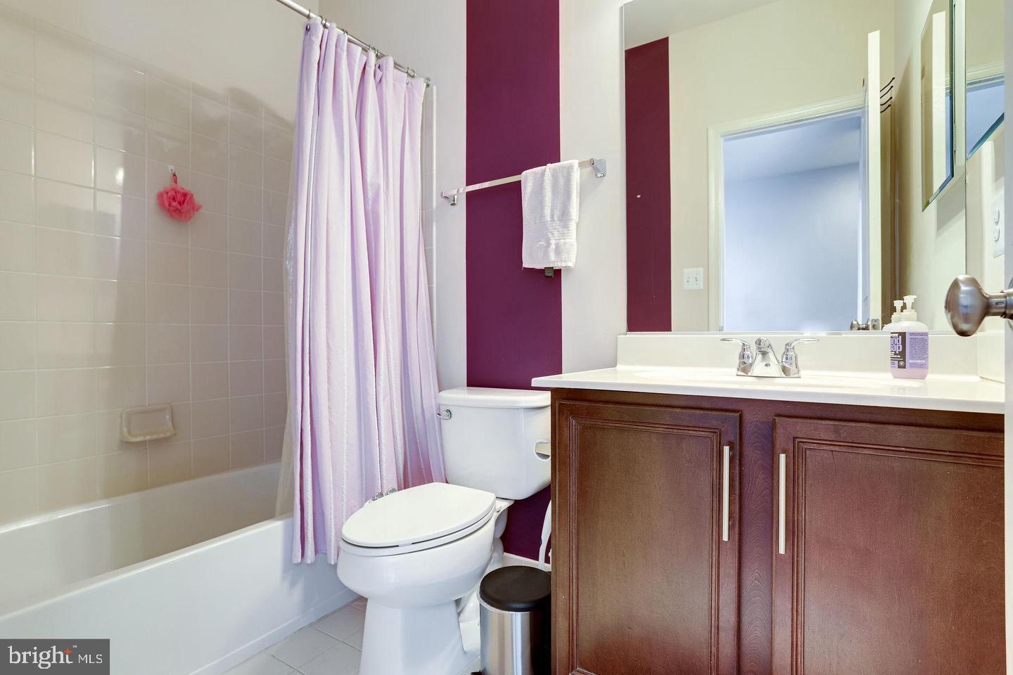 BRAMBLETON TOWN CENTER - Residential