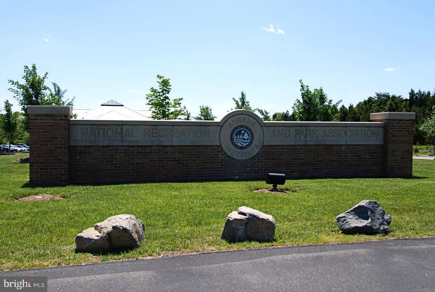 BRAMBLETON TOWN CENTER - Residential