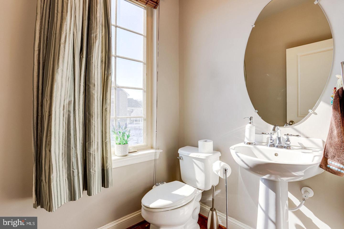 BRAMBLETON TOWN CENTER - Residential