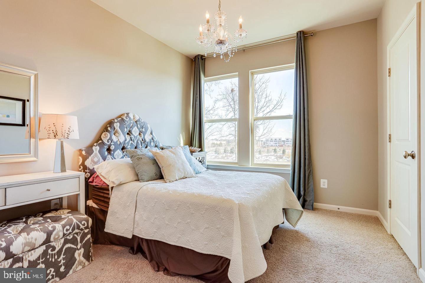 BRAMBLETON TOWN CENTER - Residential