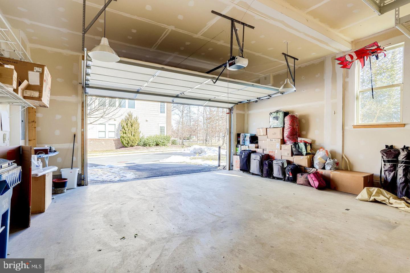 BRAMBLETON TOWN CENTER - Residential