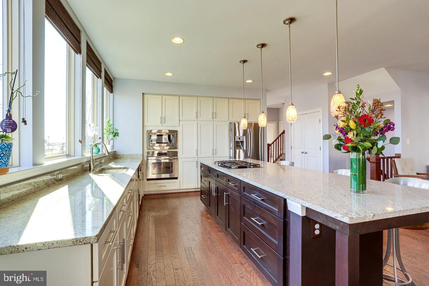 BRAMBLETON TOWN CENTER - Residential