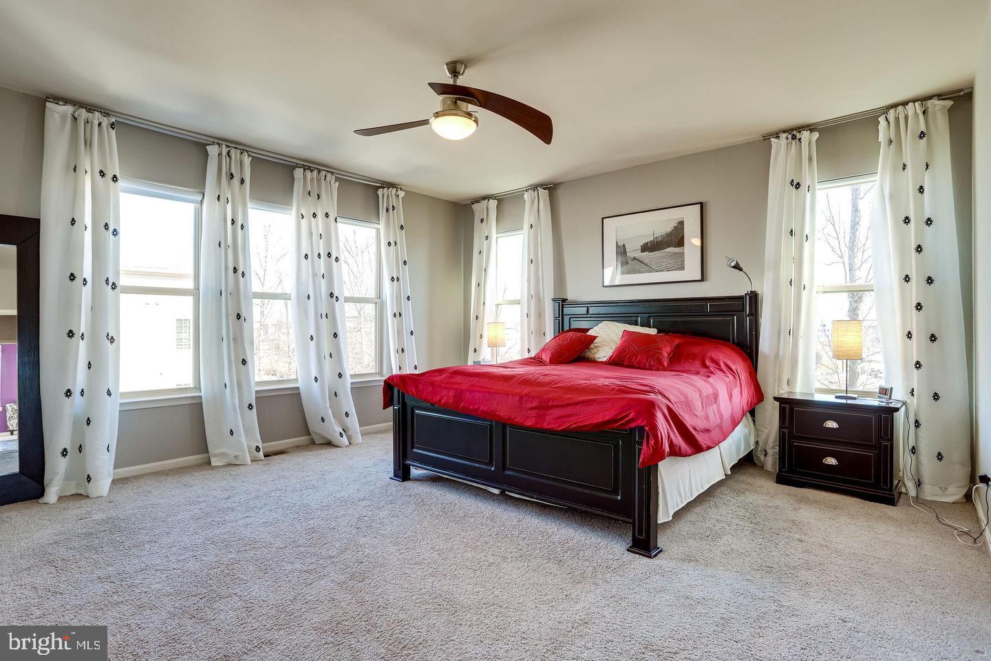 BRAMBLETON TOWN CENTER - Residential