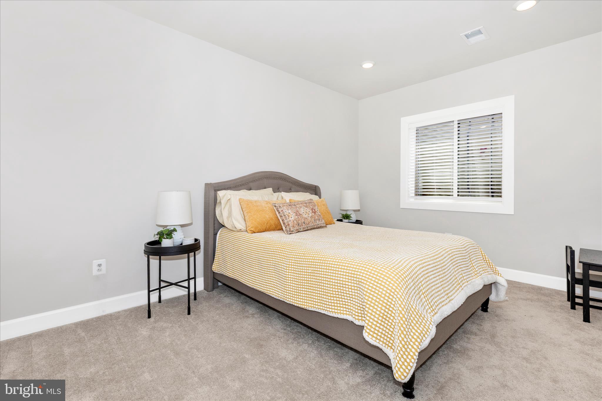 THE WOODLANDS - Residential