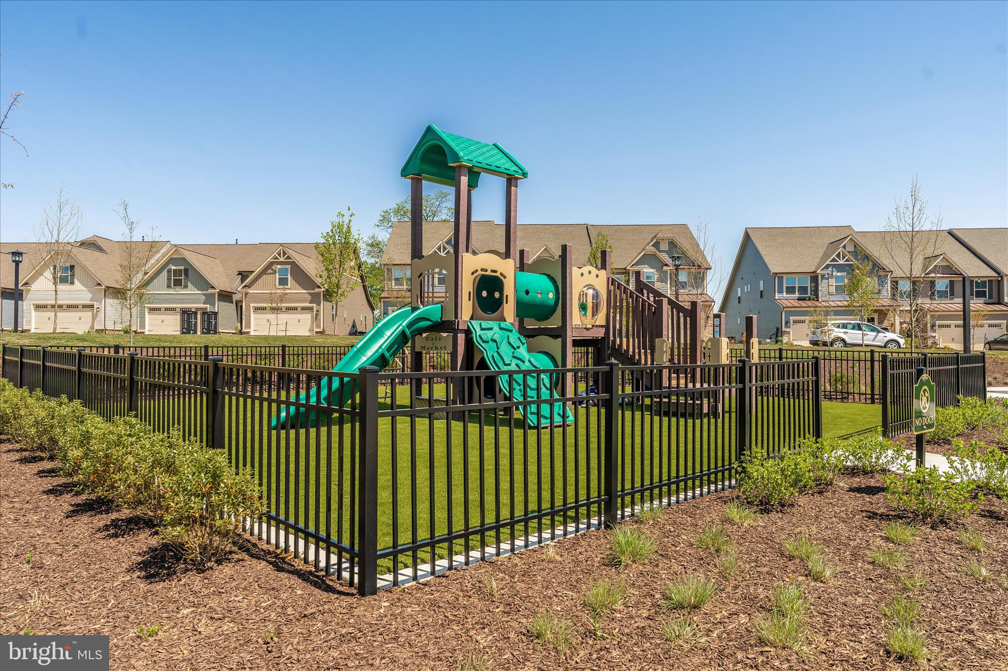 THE WOODLANDS - Residential